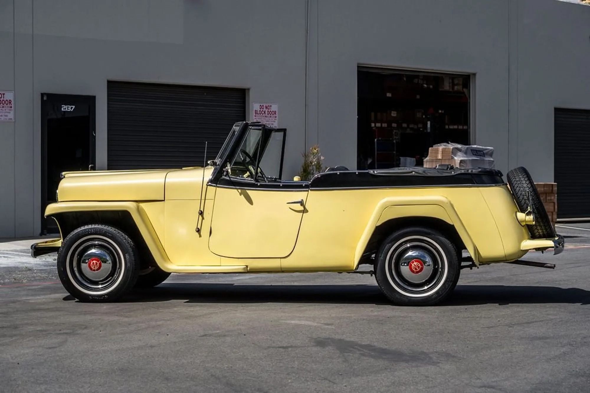 1950 Willys Jeepster