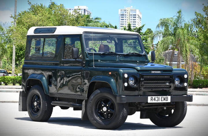  Land Rover Defender 110 / One Ten