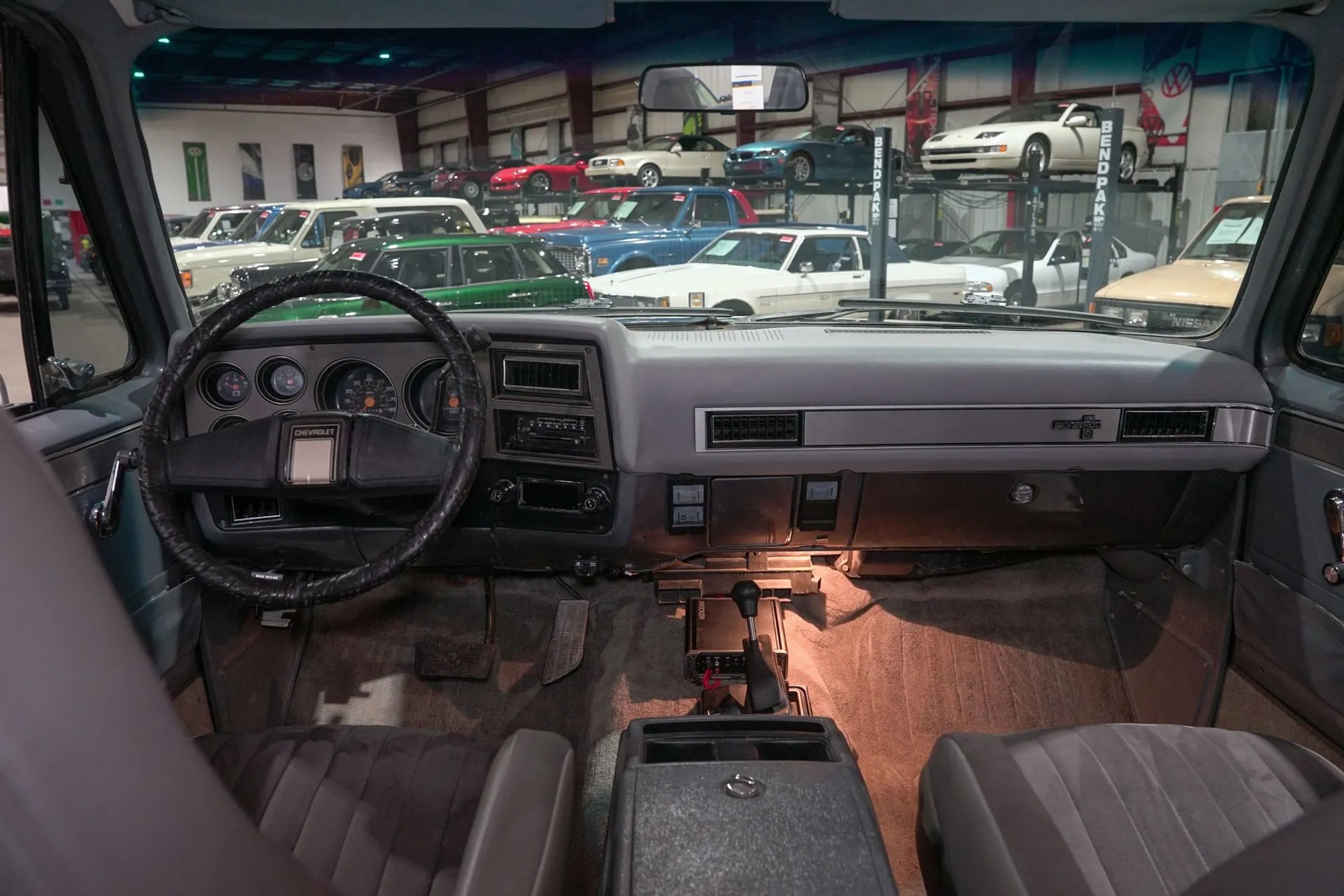 1987 Chevrolet Suburban V10