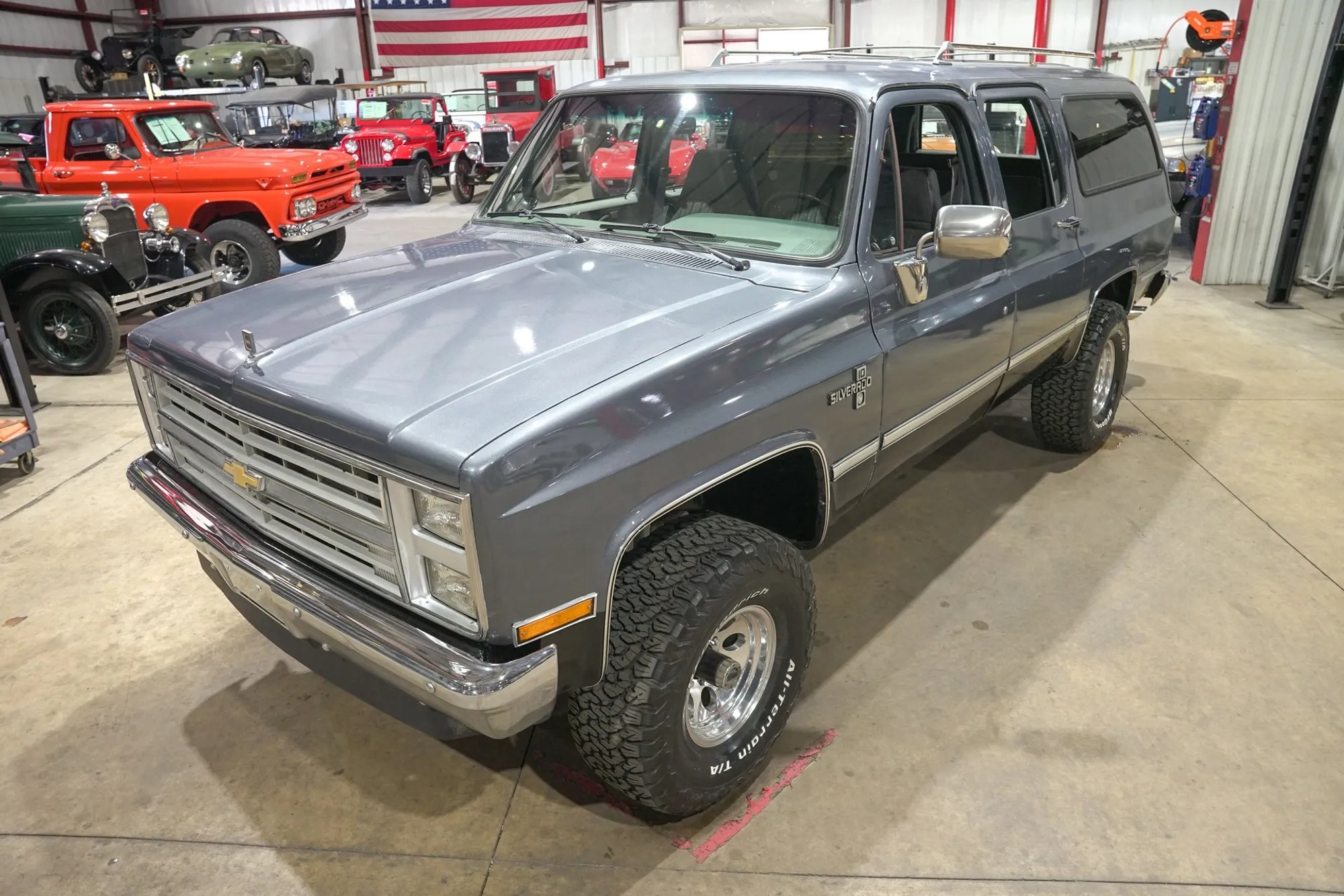 1987 Chevrolet Suburban V10