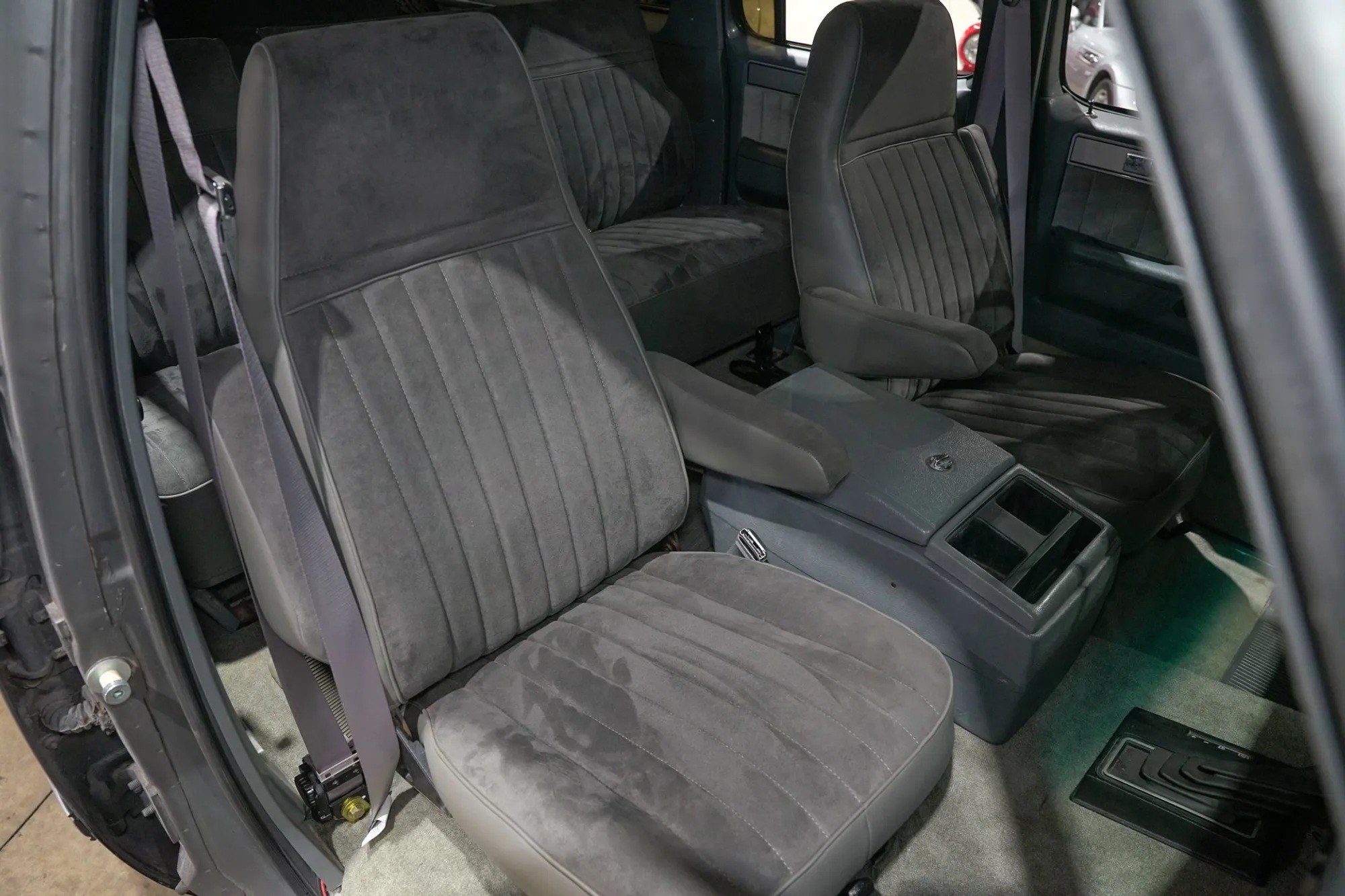 1987 Chevrolet Suburban V10