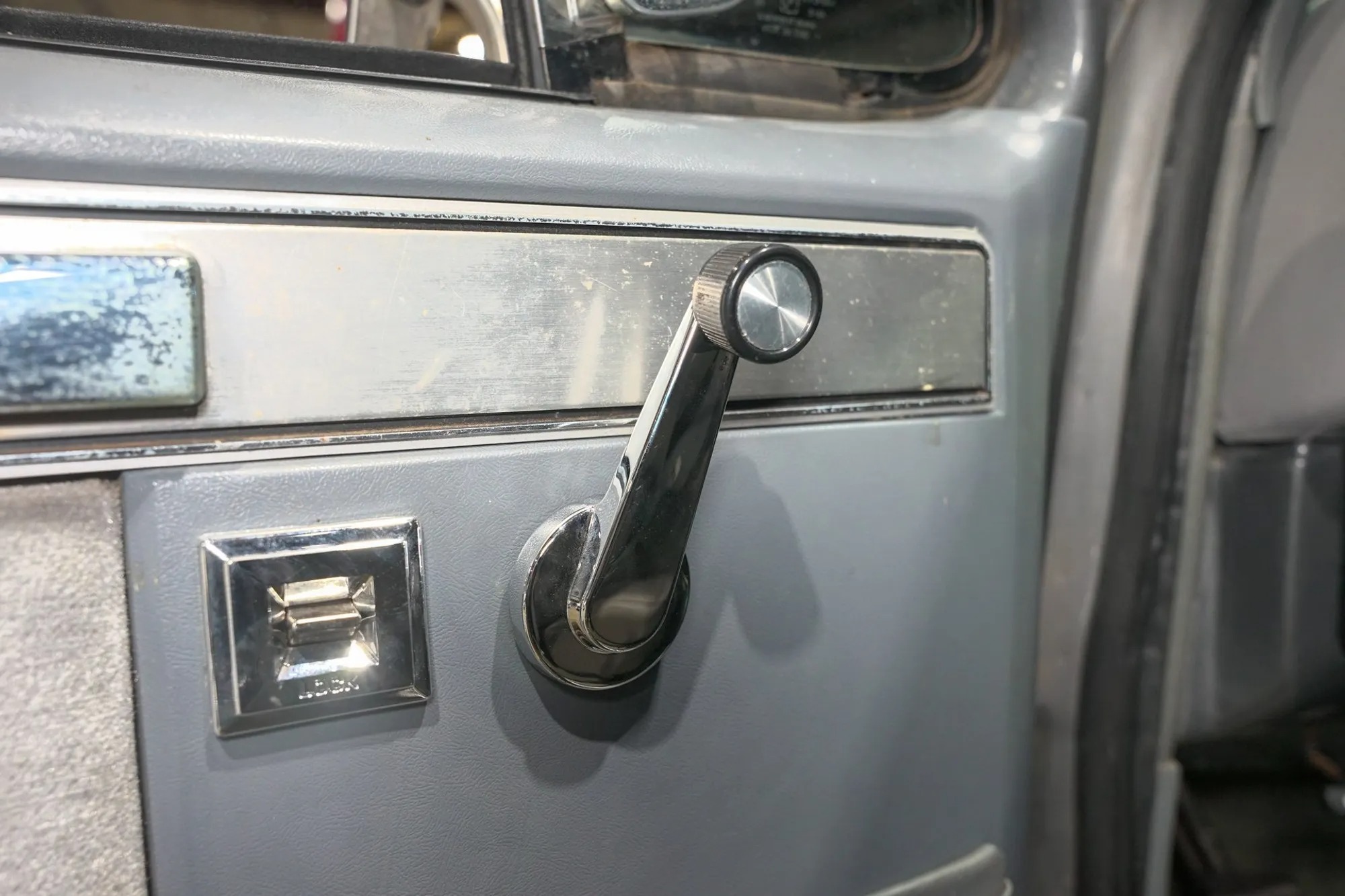 1987 Chevrolet Suburban V10