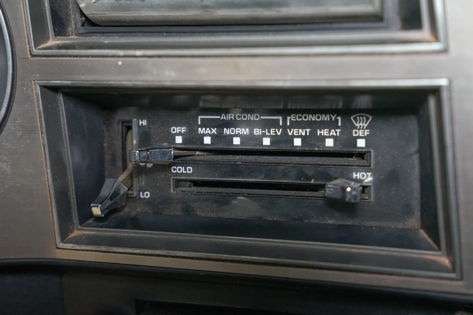 1987 Chevrolet Suburban V10