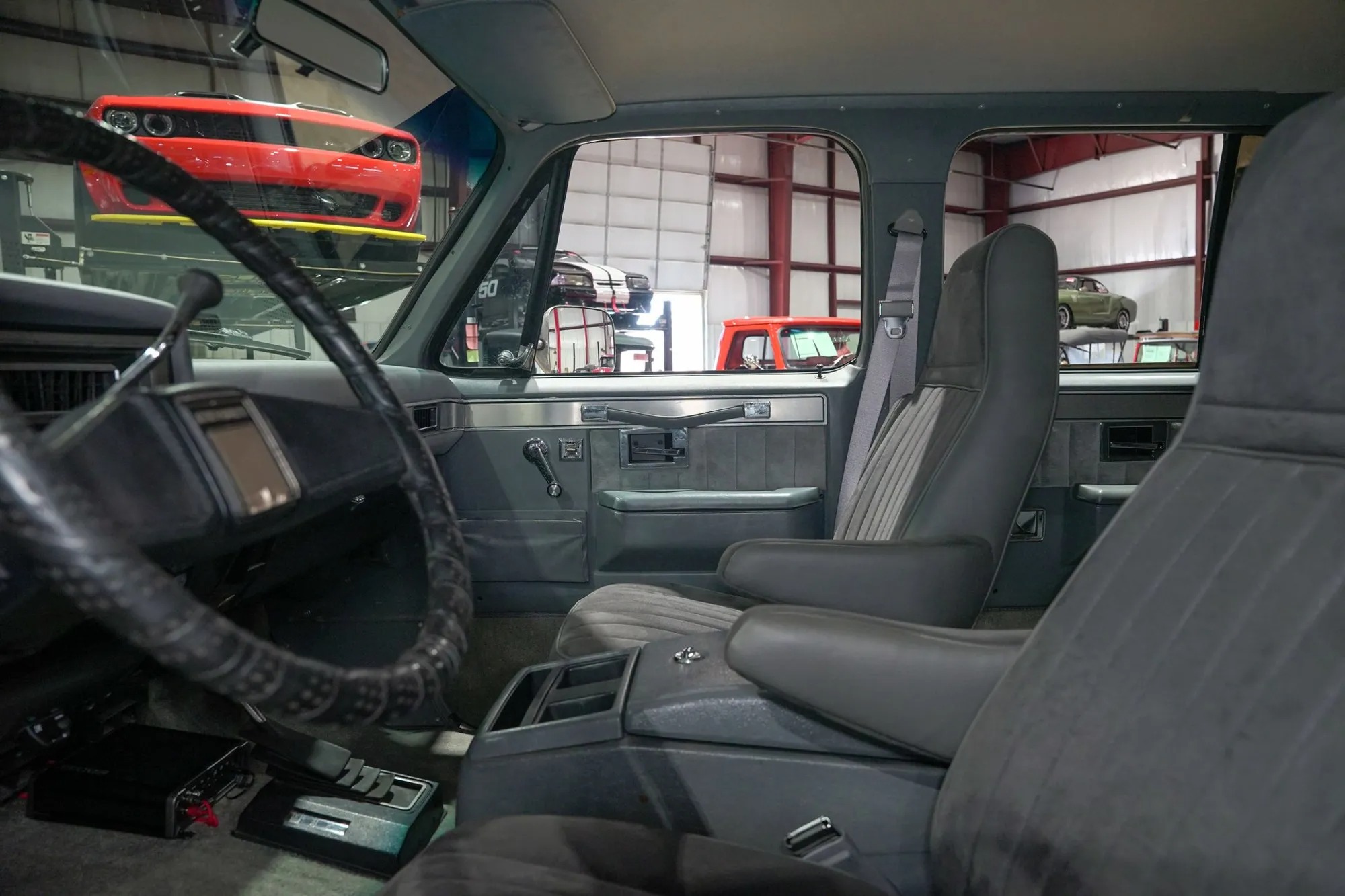 1987 Chevrolet Suburban V10