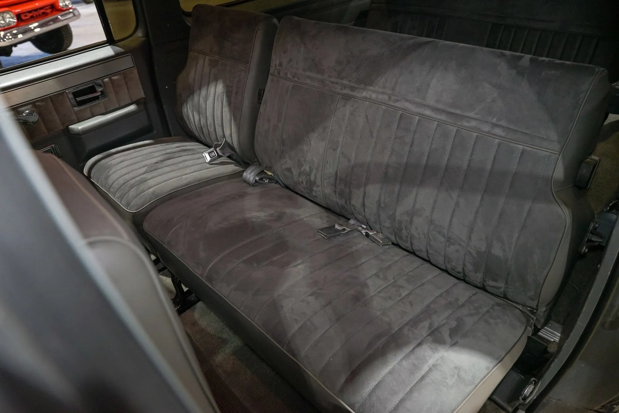 1987 Chevrolet Suburban V10