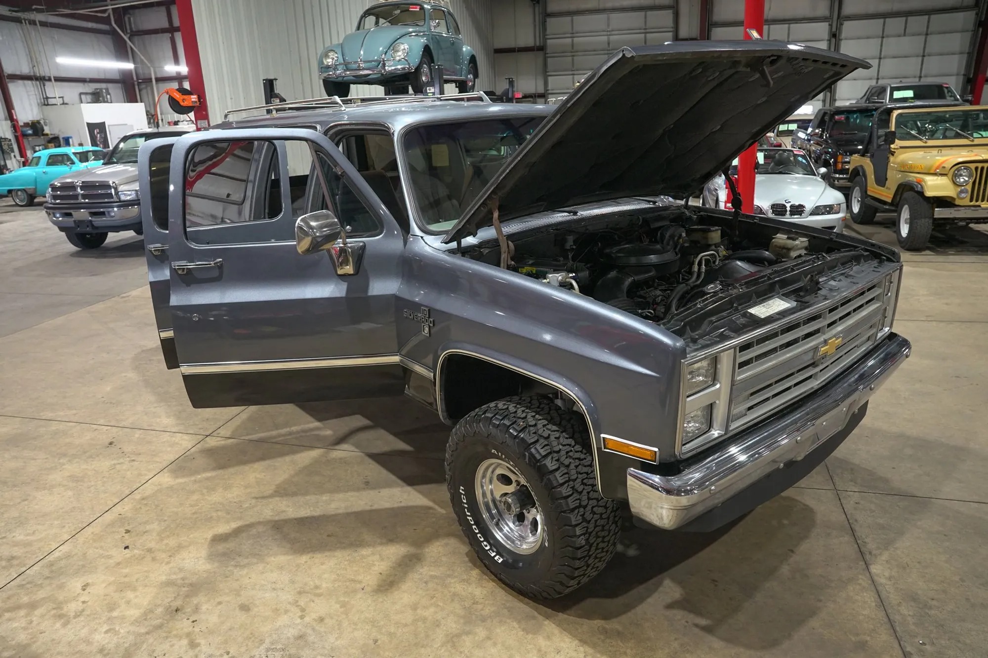 1987 Chevrolet Suburban V10