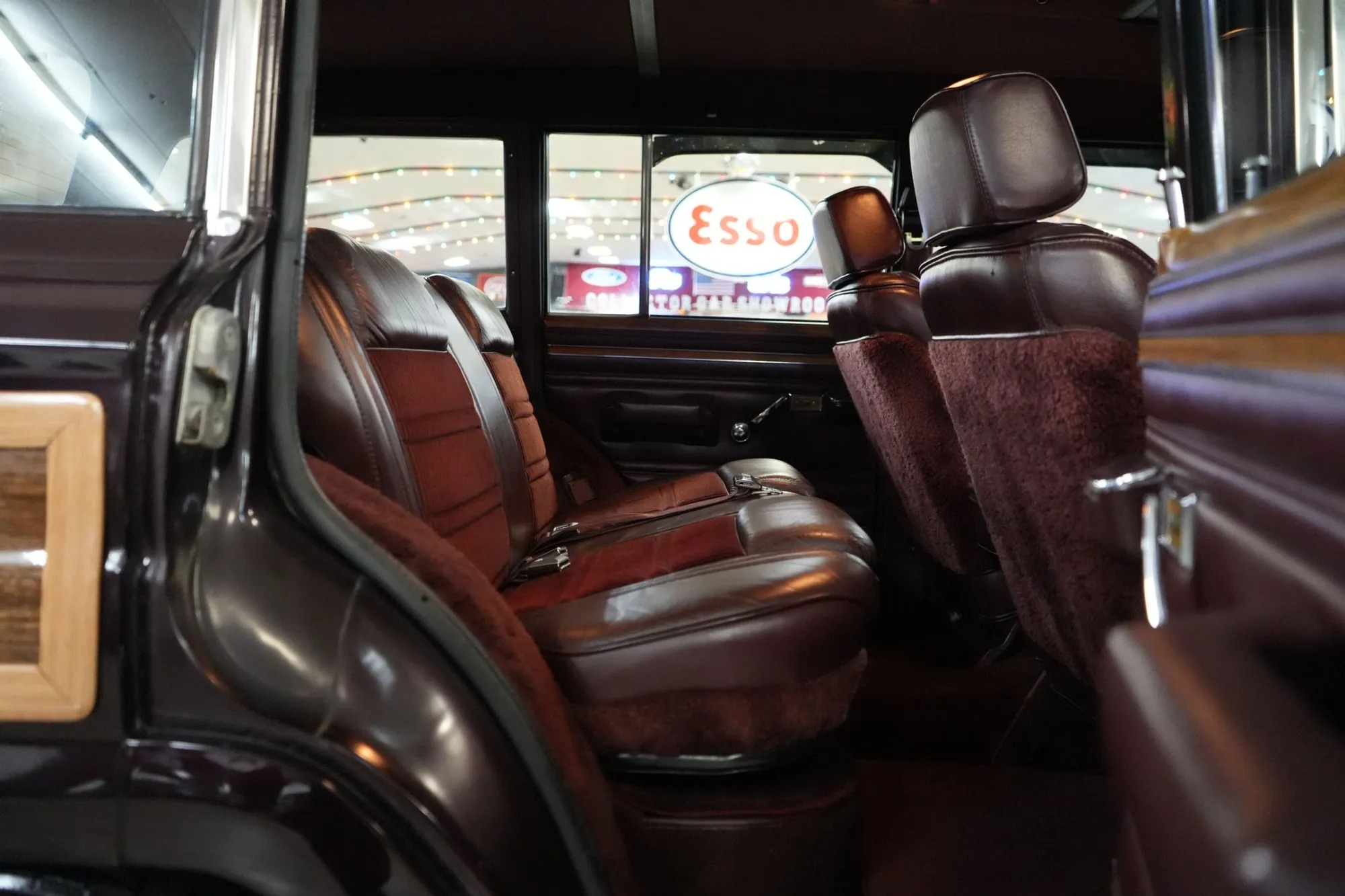 1991 Jeep Wagoneer Limited