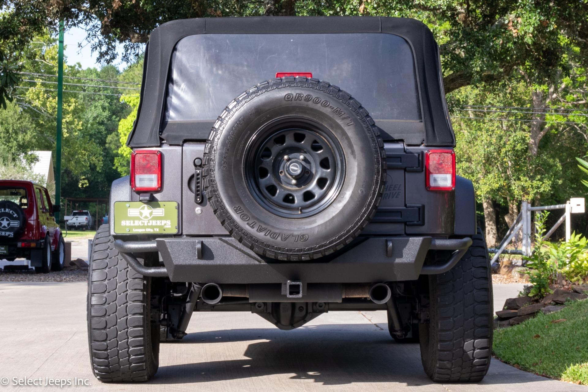 2016 Jeep Wrangler Sport