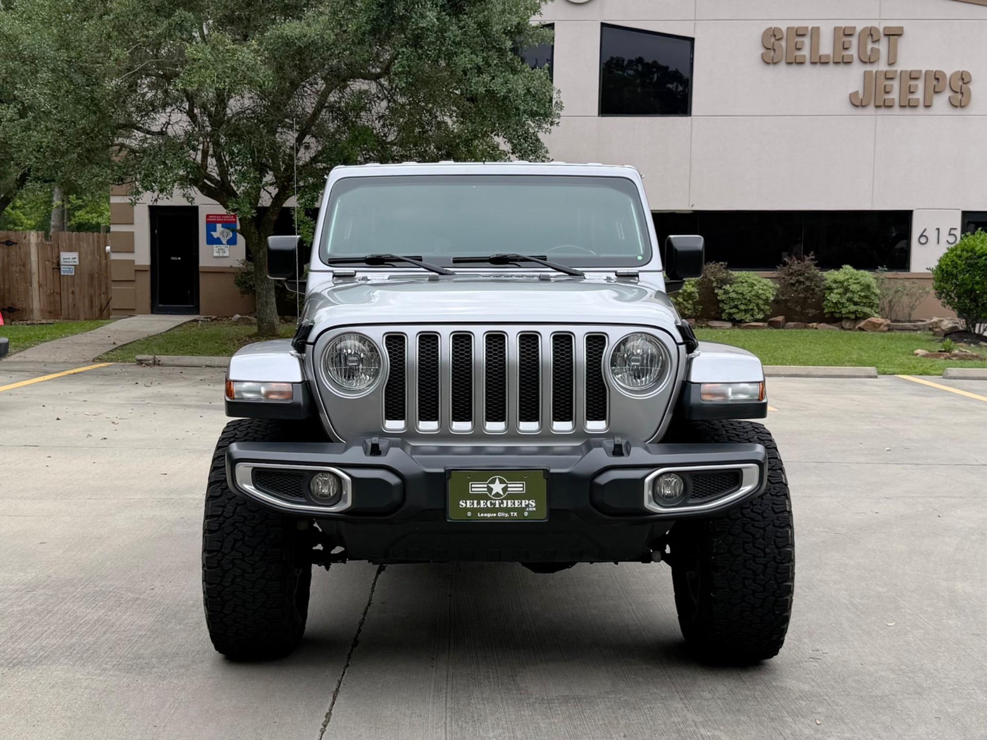 2018 Jeep Wrangler Unlimited Sahara - 3