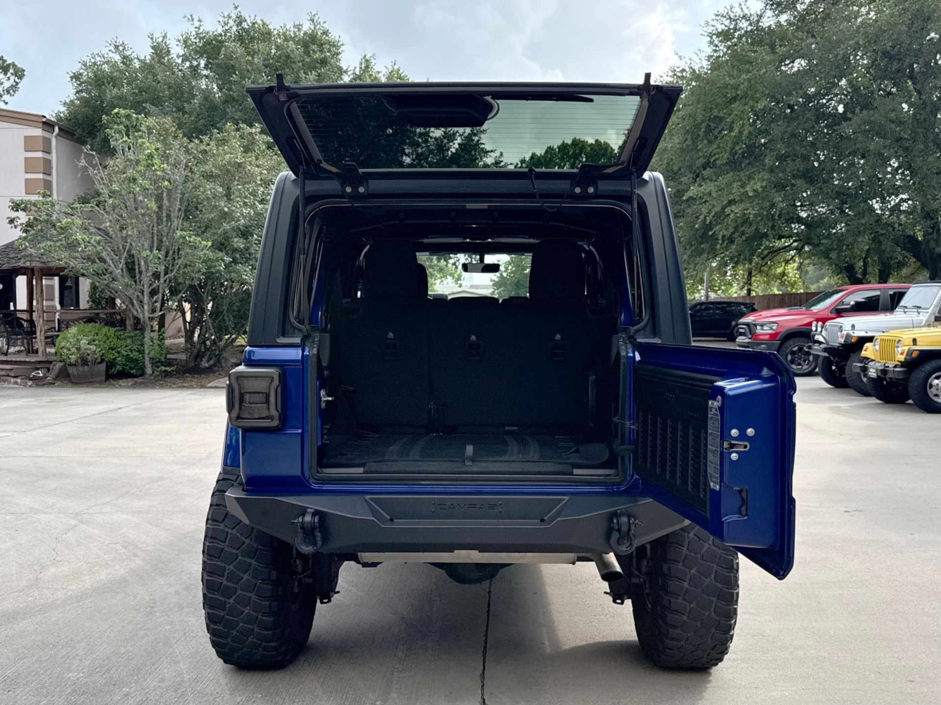 2019 Jeep Wrangler Unlimited Sahara