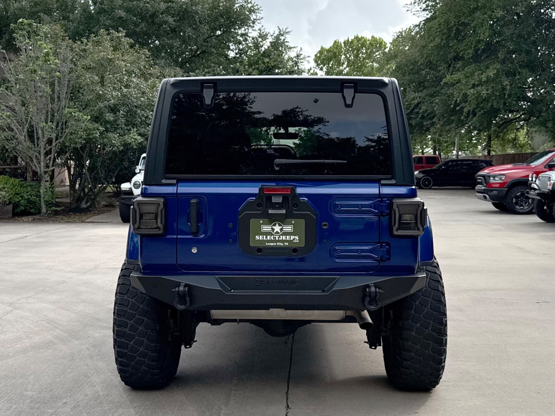 2019 Jeep Wrangler Unlimited Sahara - 5