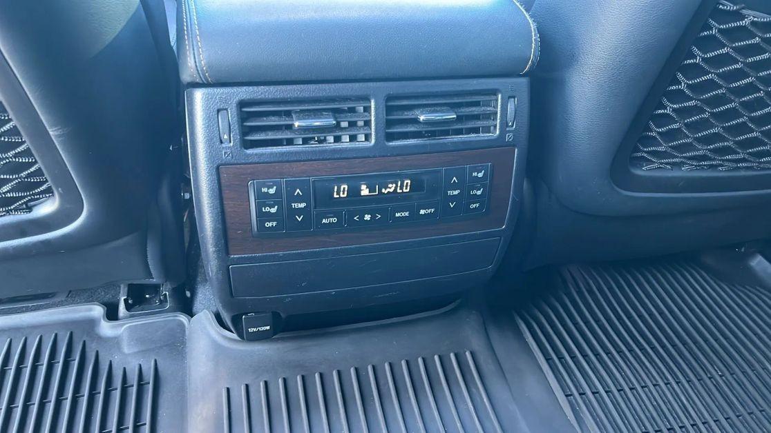 2021 Toyota Land Cruiser Heritage Edition