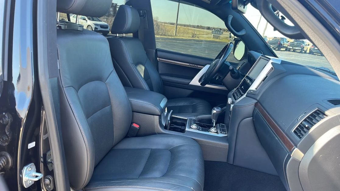 2021 Toyota Land Cruiser Heritage Edition