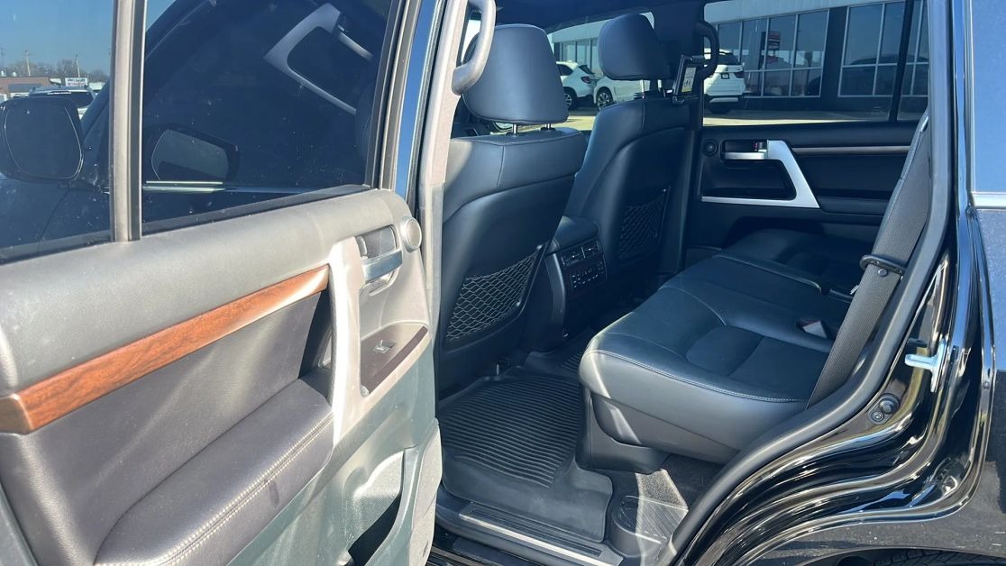 2021 Toyota Land Cruiser Heritage Edition