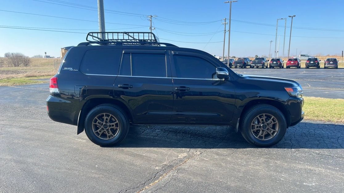 2021 Toyota Land Cruiser Heritage Edition - 2