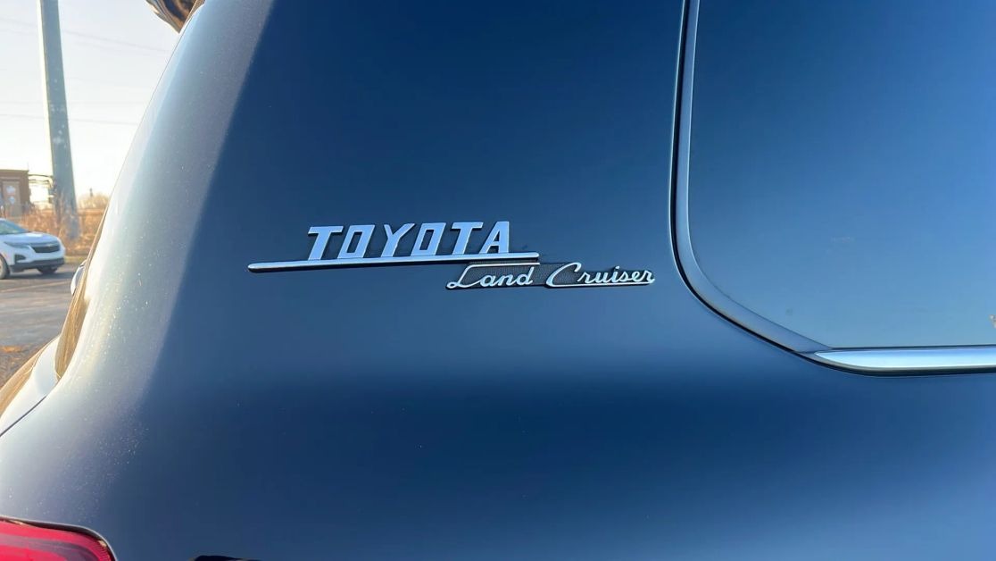 2021 Toyota Land Cruiser Heritage Edition