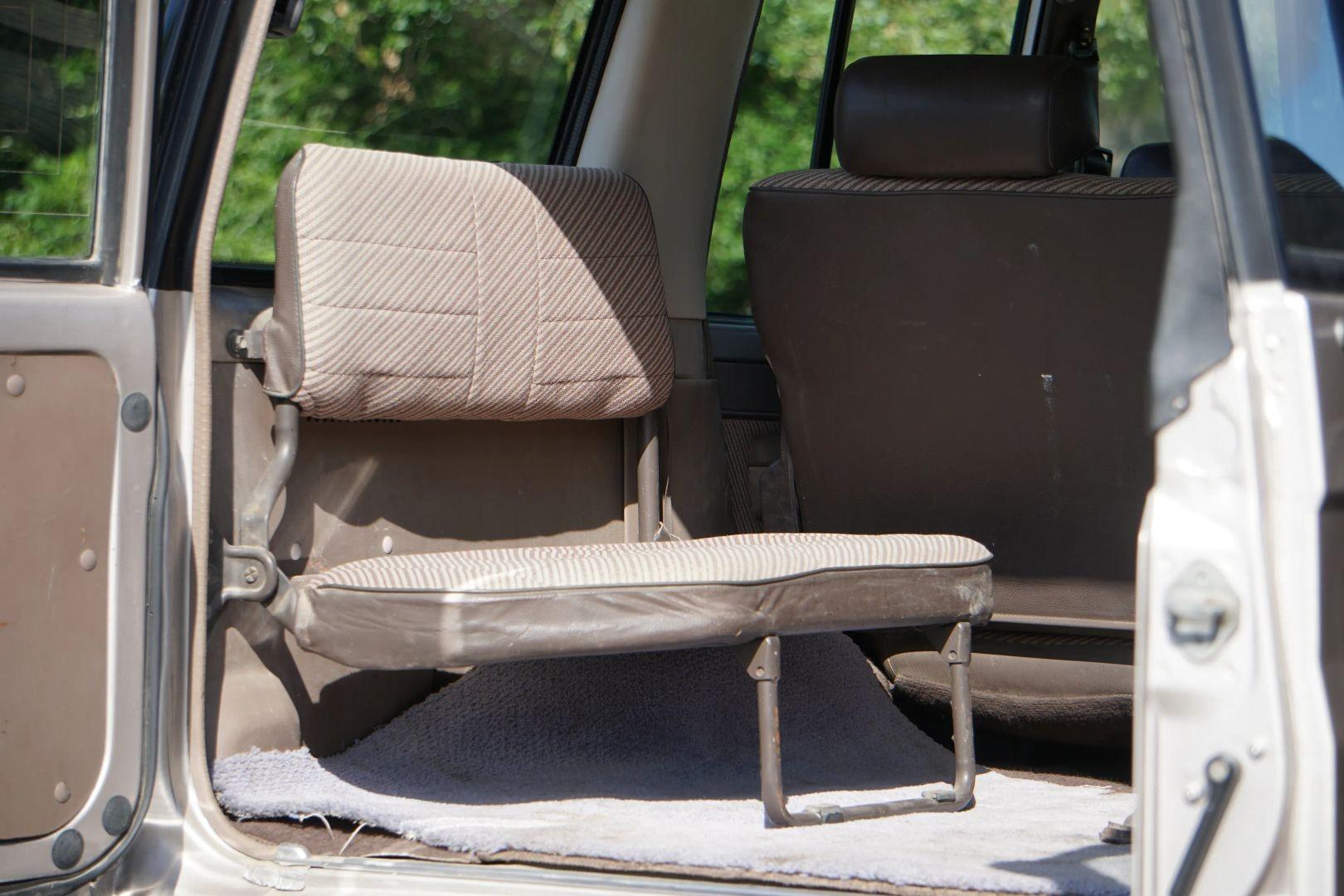 1992 Toyota Land Cruiser RJ77