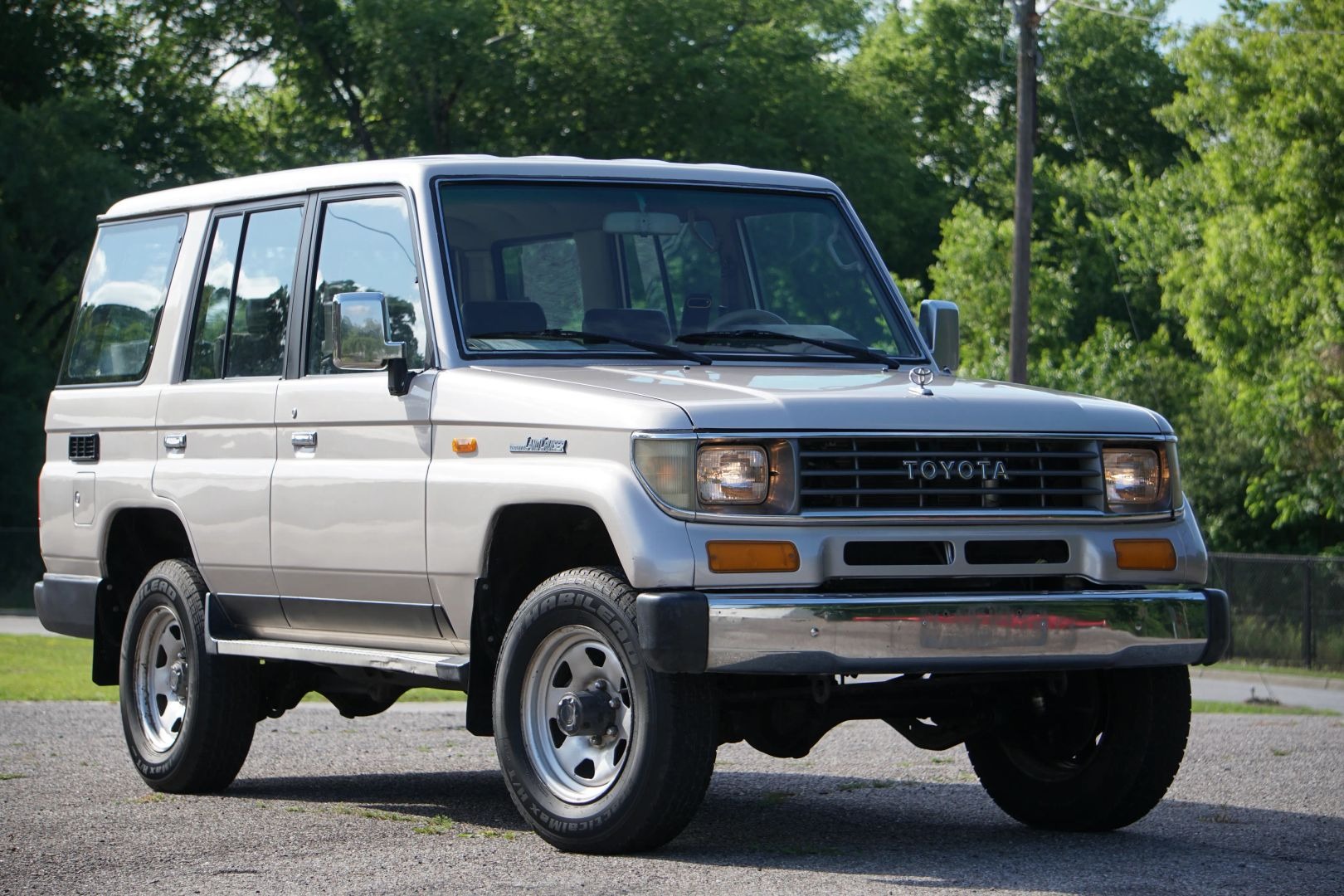 1992 Toyota Land Cruiser RJ77