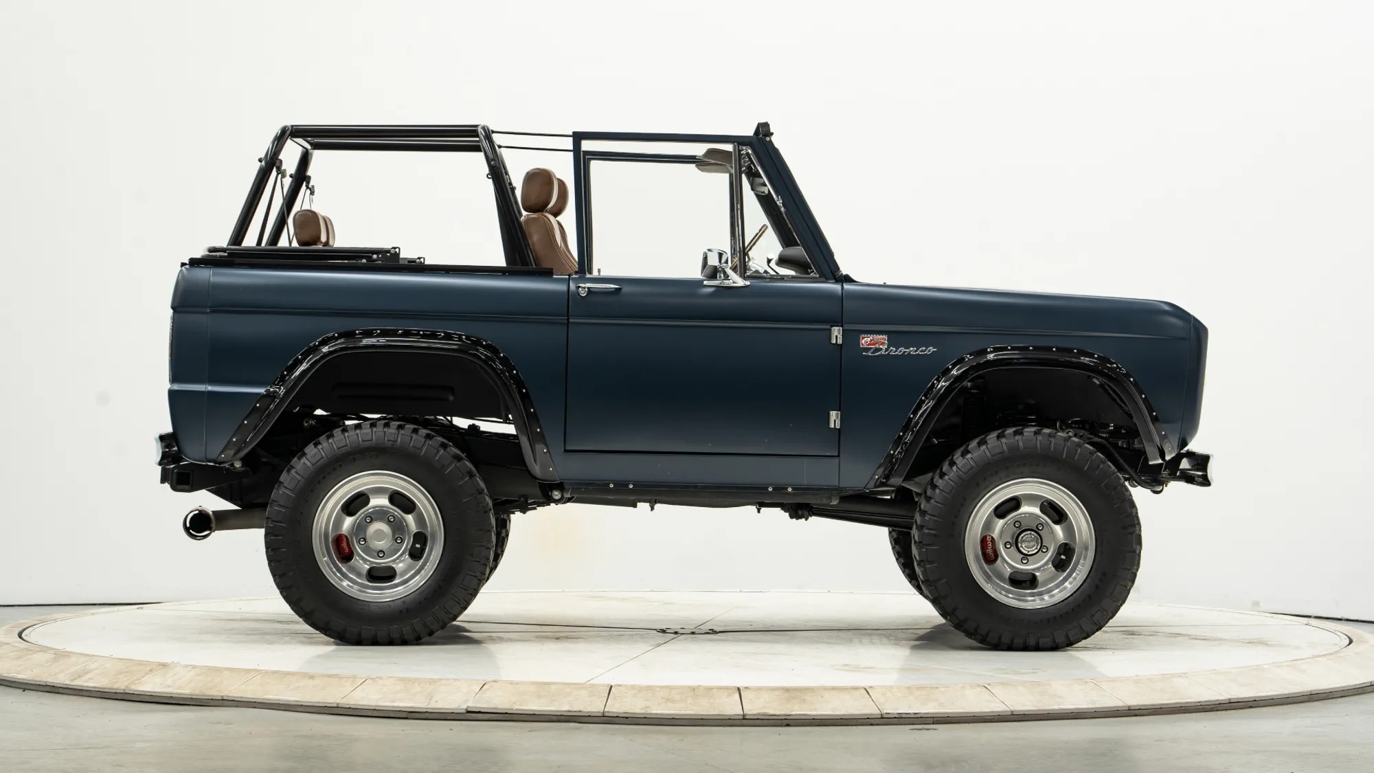 Velocity-Built 1972 Ford Bronco