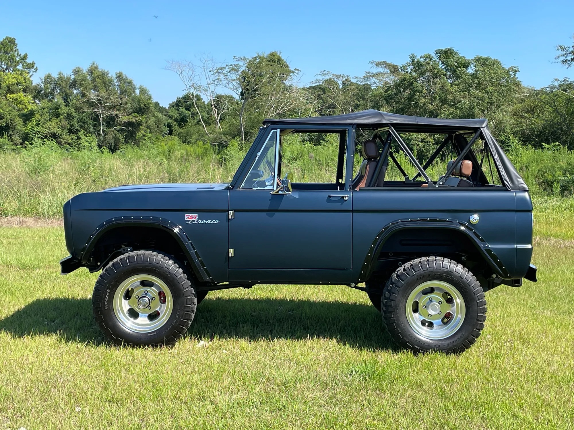 Velocity-Built 1972 Ford Bronco - 3