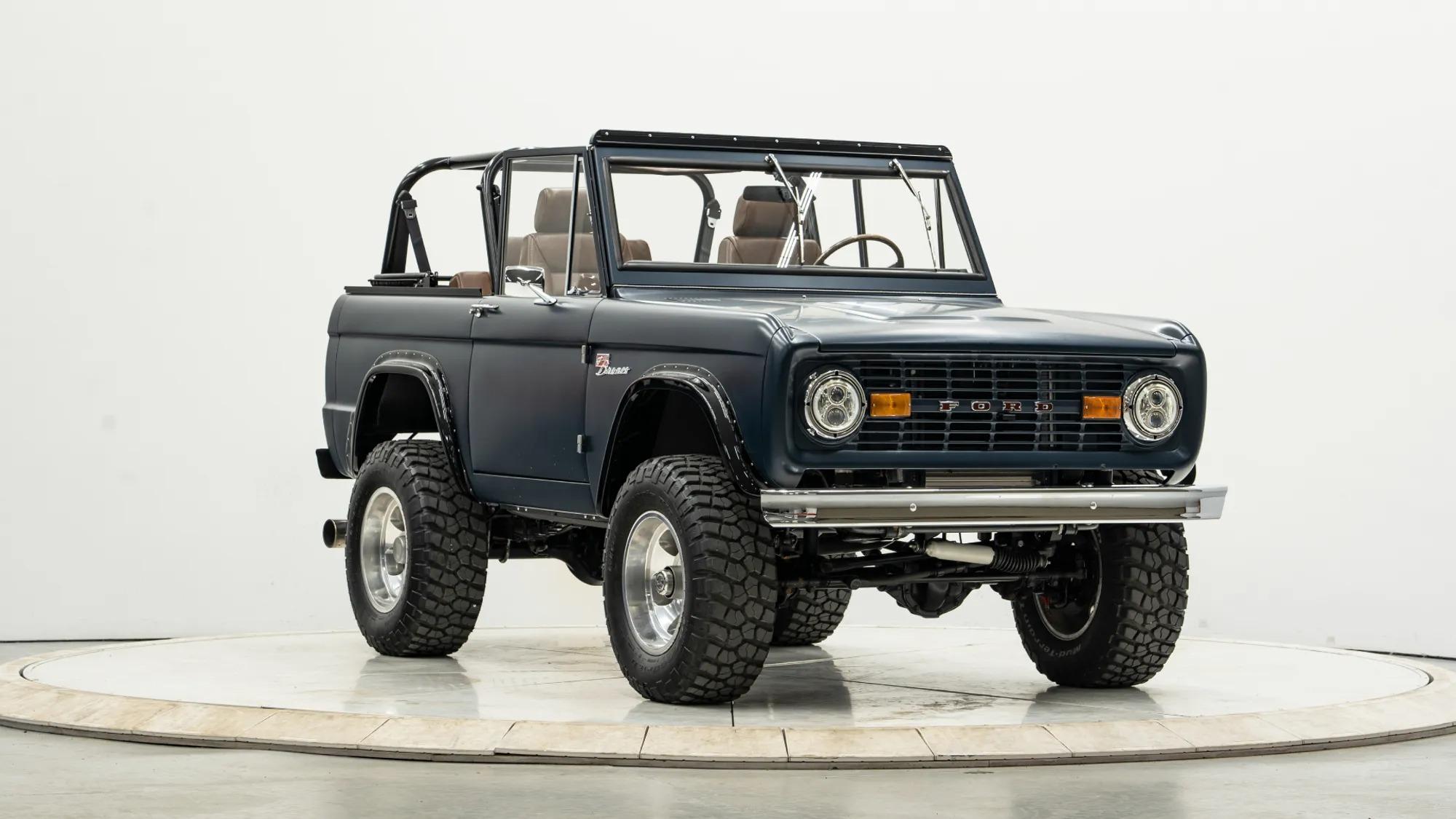 Velocity-Built 1972 Ford Bronco
