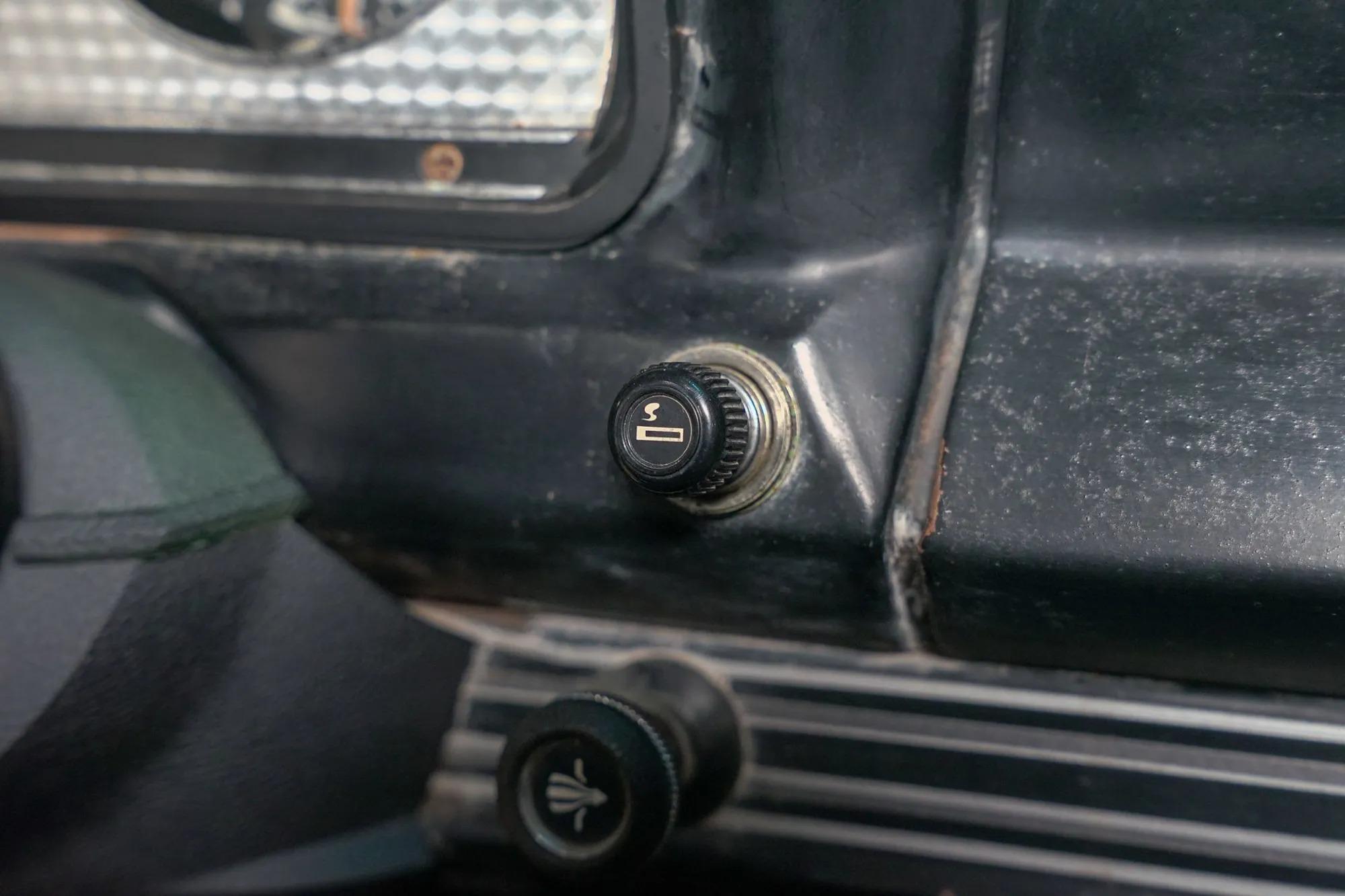 1982 Jeep J10 Laredo