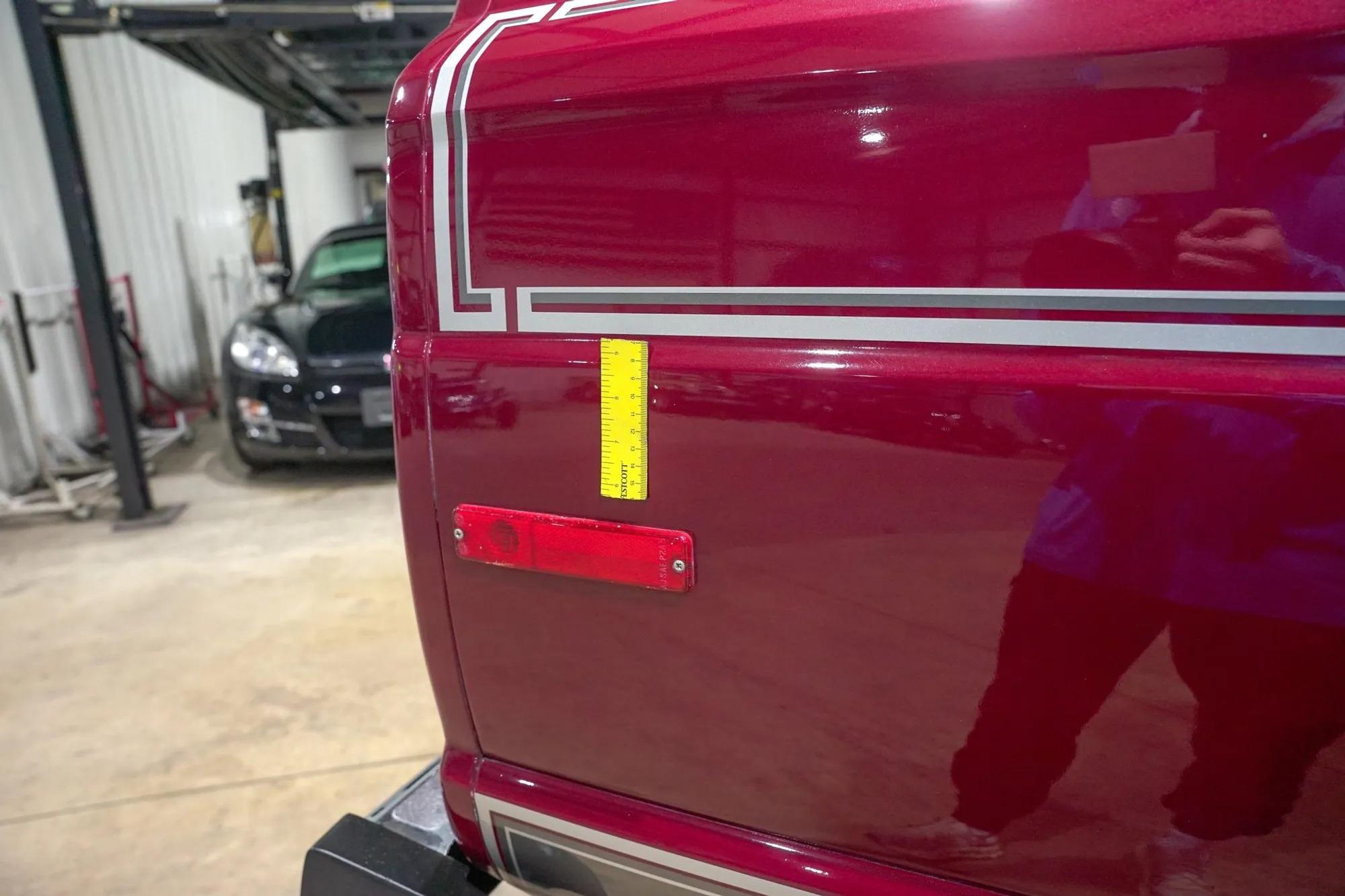 1982 Jeep J10 Laredo