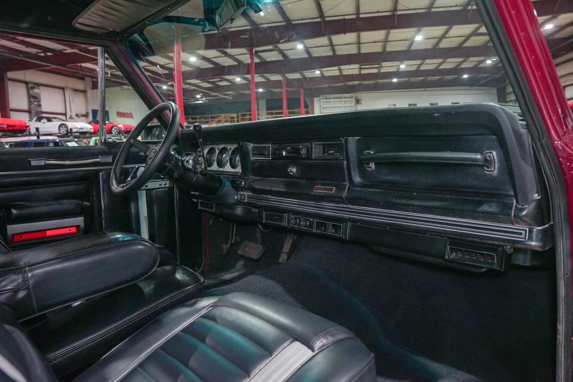 1982 Jeep J10 Laredo