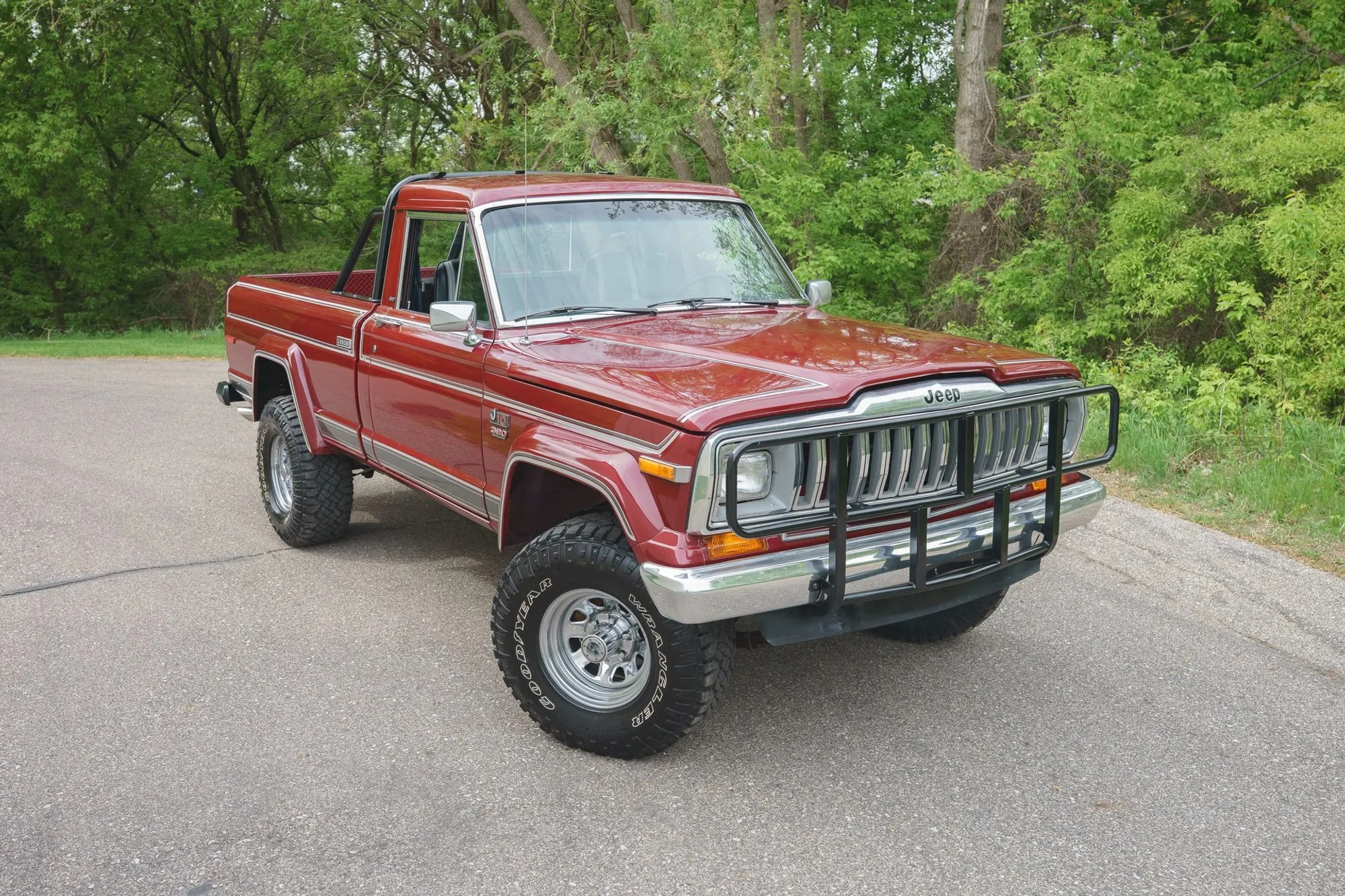 1982 Jeep J10 Laredo