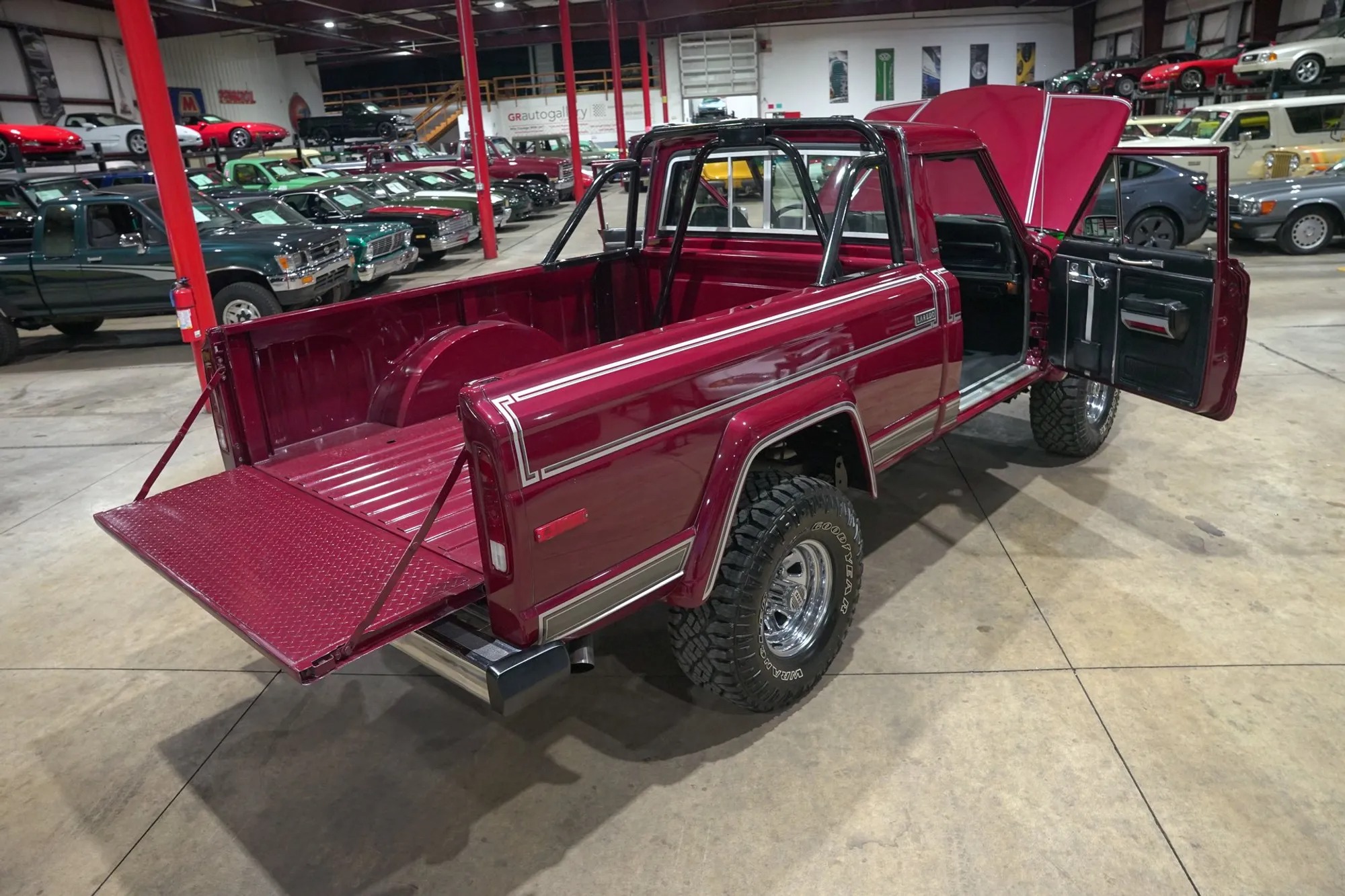 1982 Jeep J10 Laredo