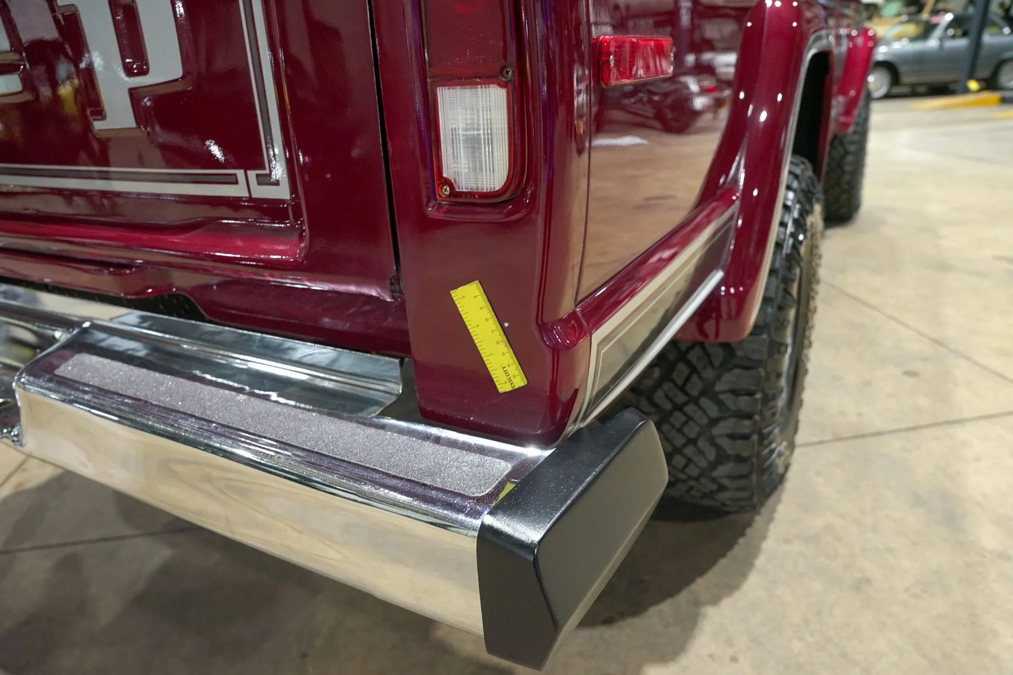 1982 Jeep J10 Laredo