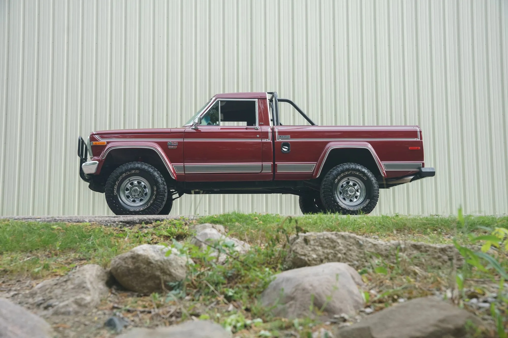 1982 Jeep J10 Laredo