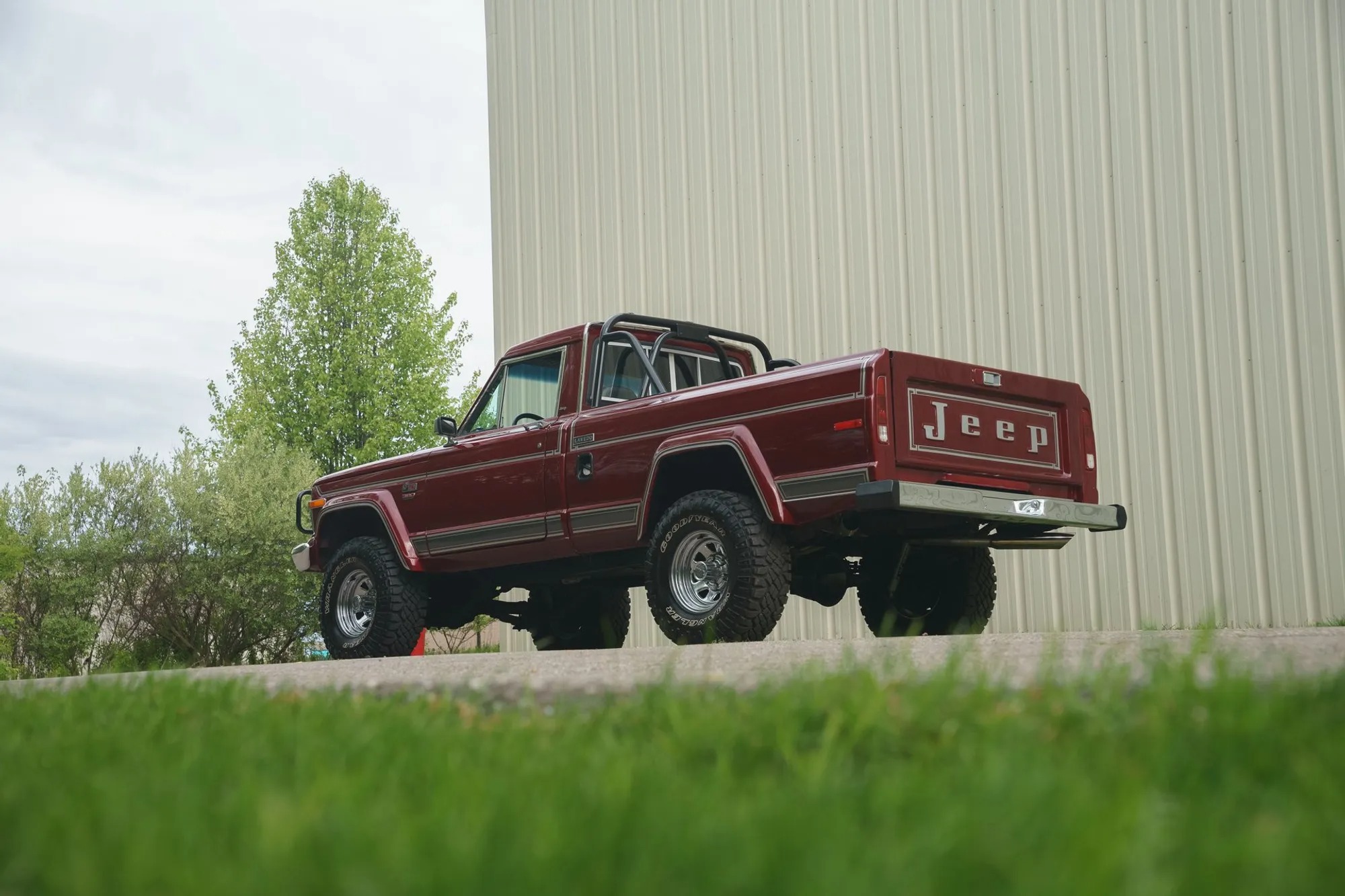 1982 Jeep J10 Laredo