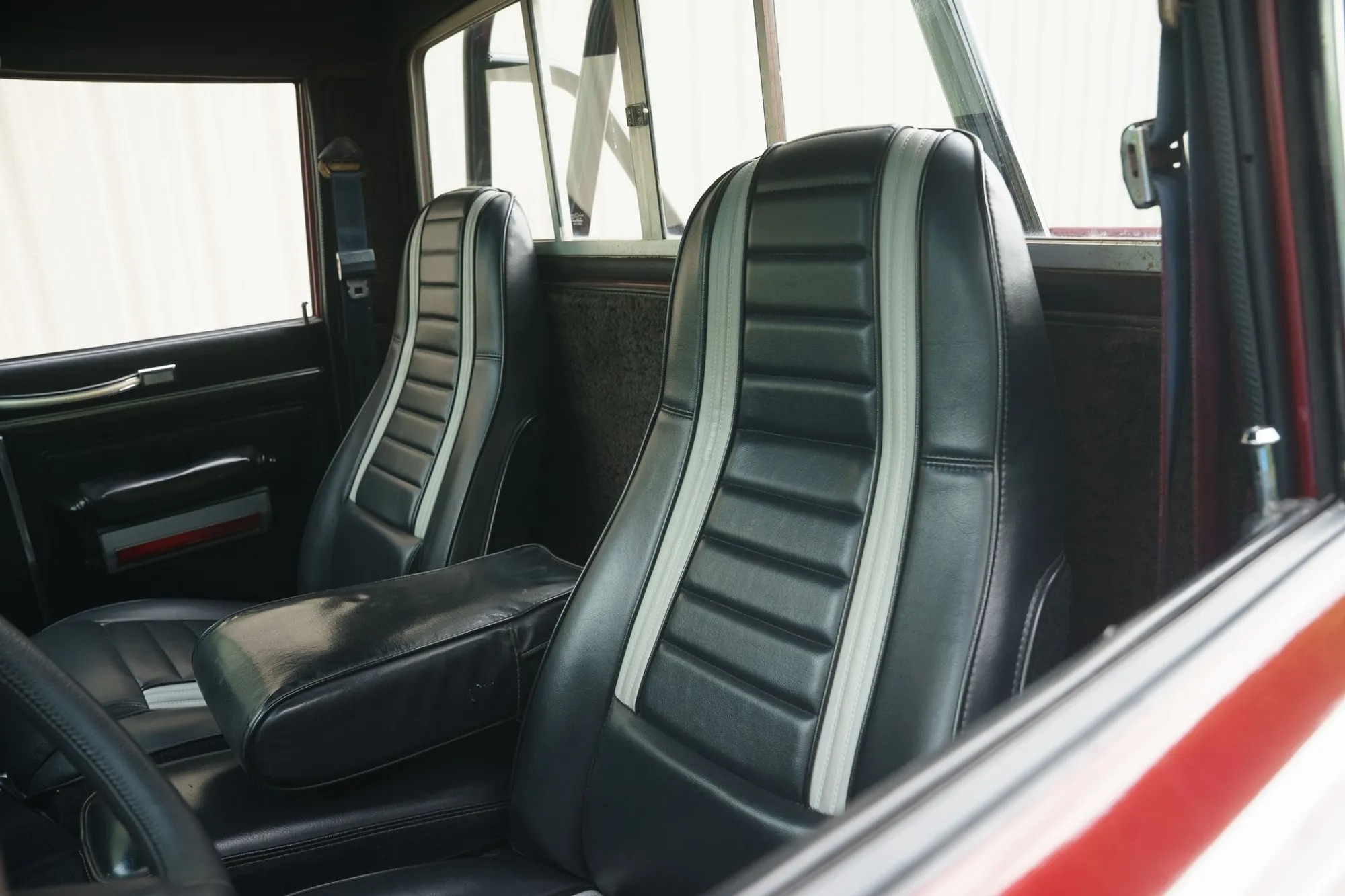 1982 Jeep J10 Laredo