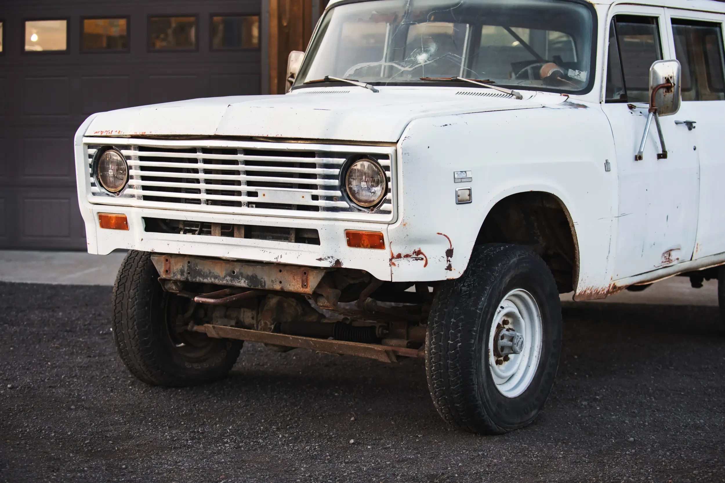 1975 International Harvester D200 Travelall - 2