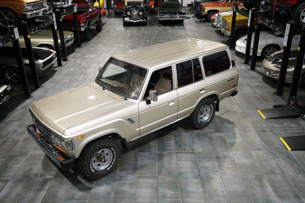 1990 Toyota Land Cruiser FJ62 - 3