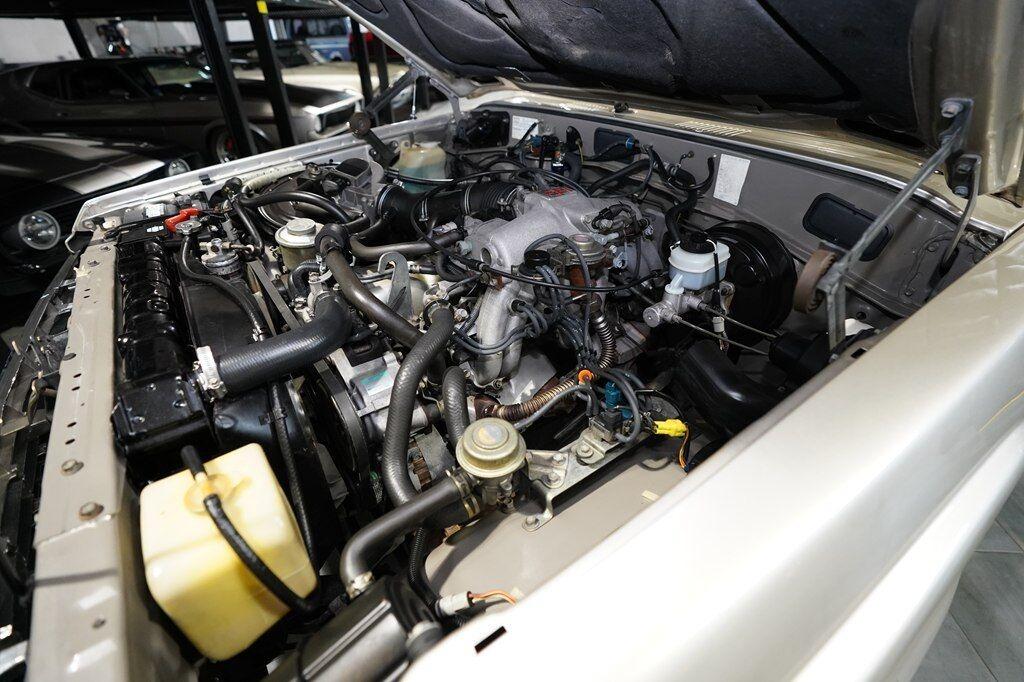 1990 Toyota Land Cruiser FJ62