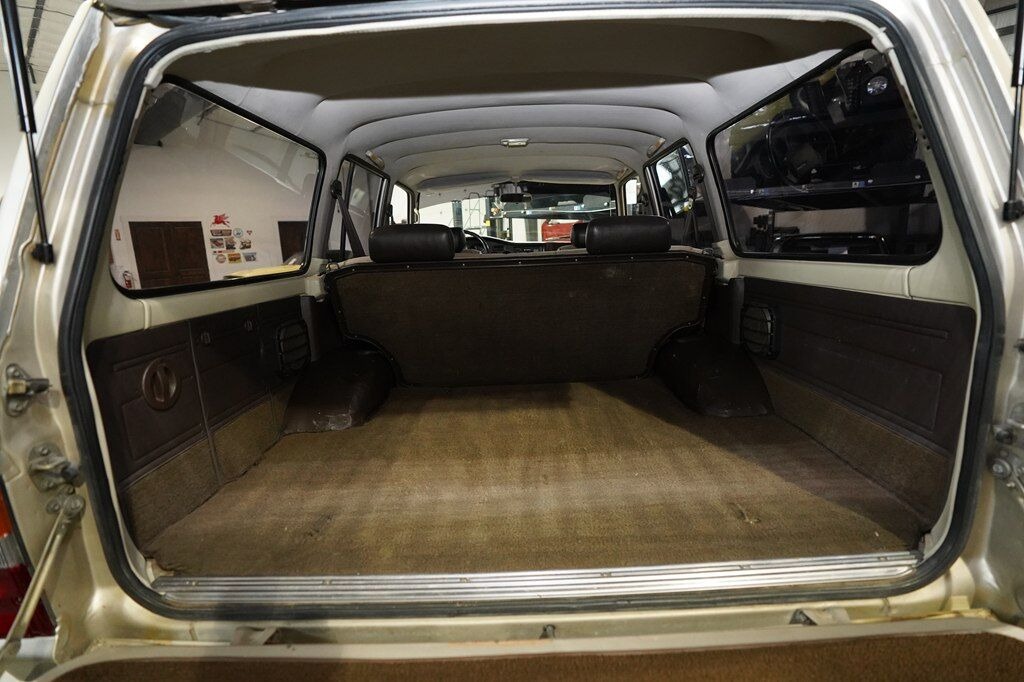 1990 Toyota Land Cruiser FJ62