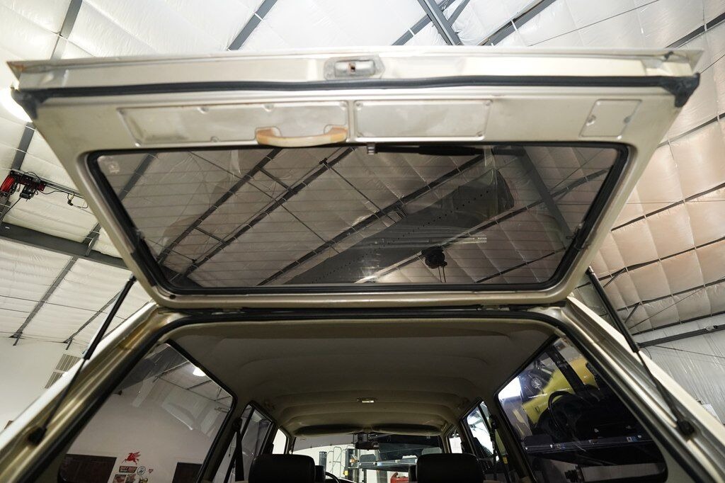1990 Toyota Land Cruiser FJ62