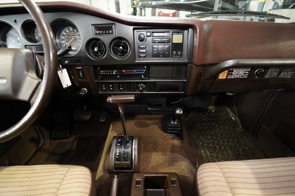 1990 Toyota Land Cruiser FJ62
