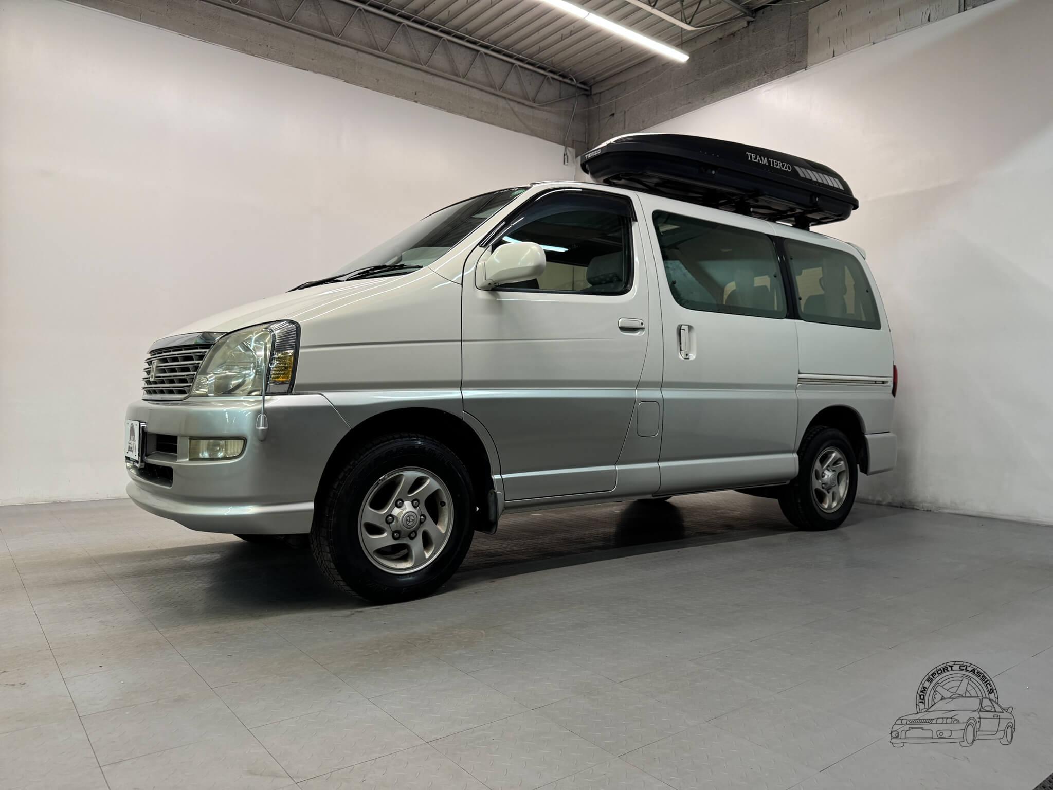 1999 Toyota HiAce Regius V L-Package