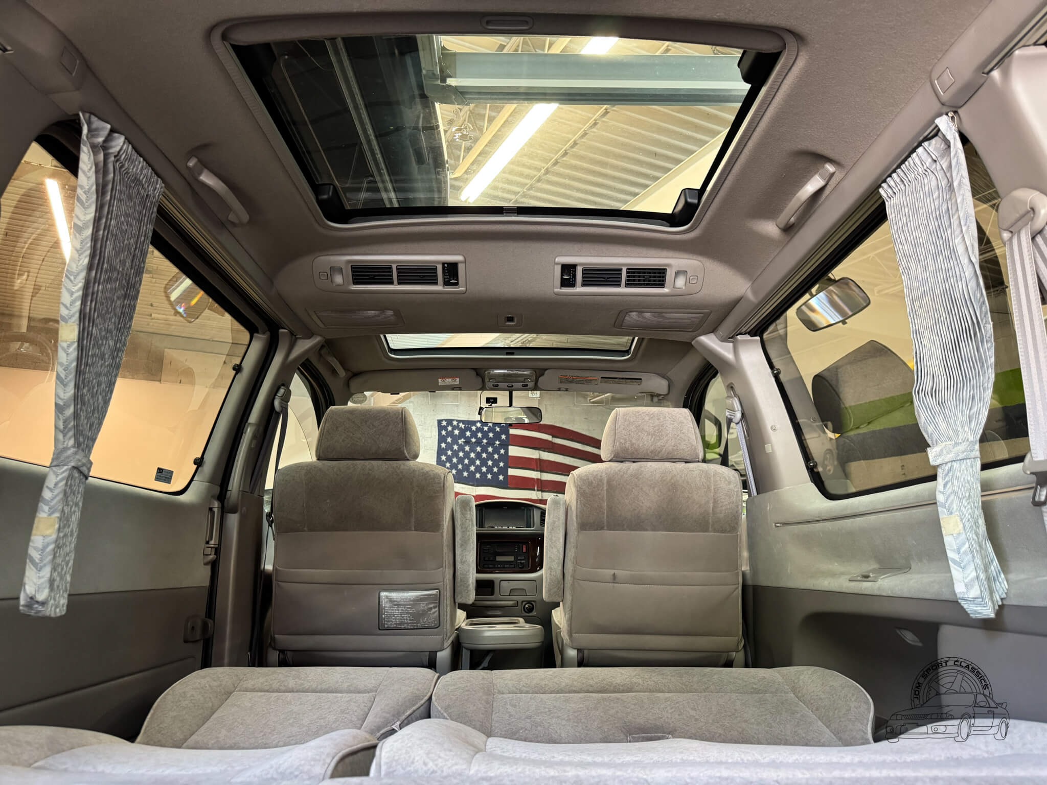 1999 Toyota HiAce Regius V L-Package