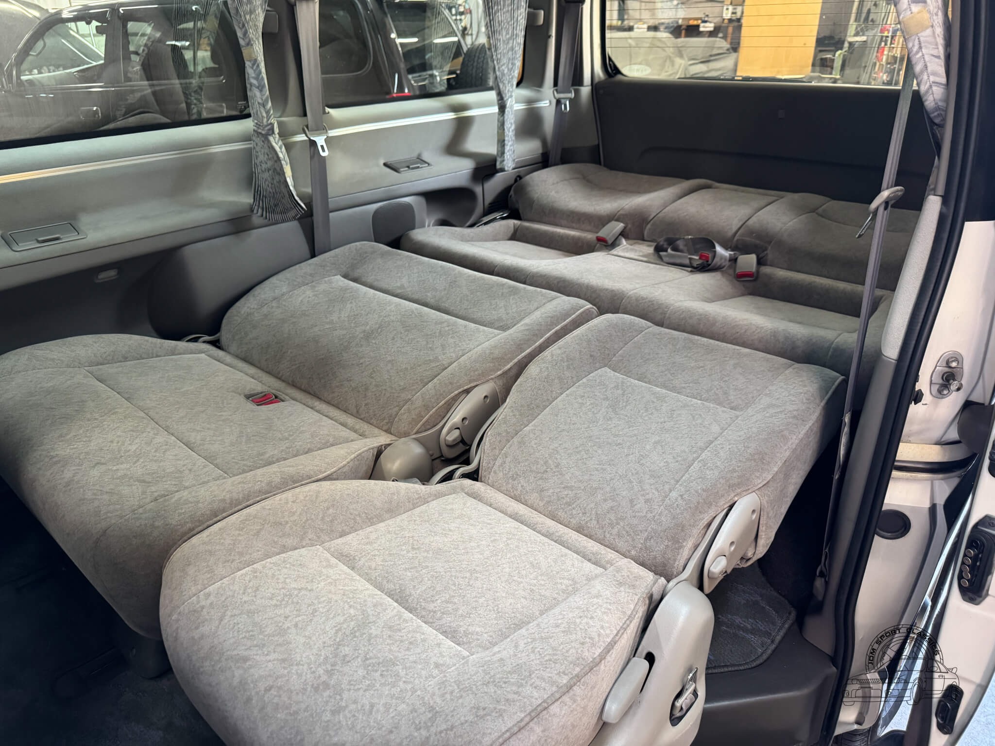 1999 Toyota HiAce Regius V L-Package