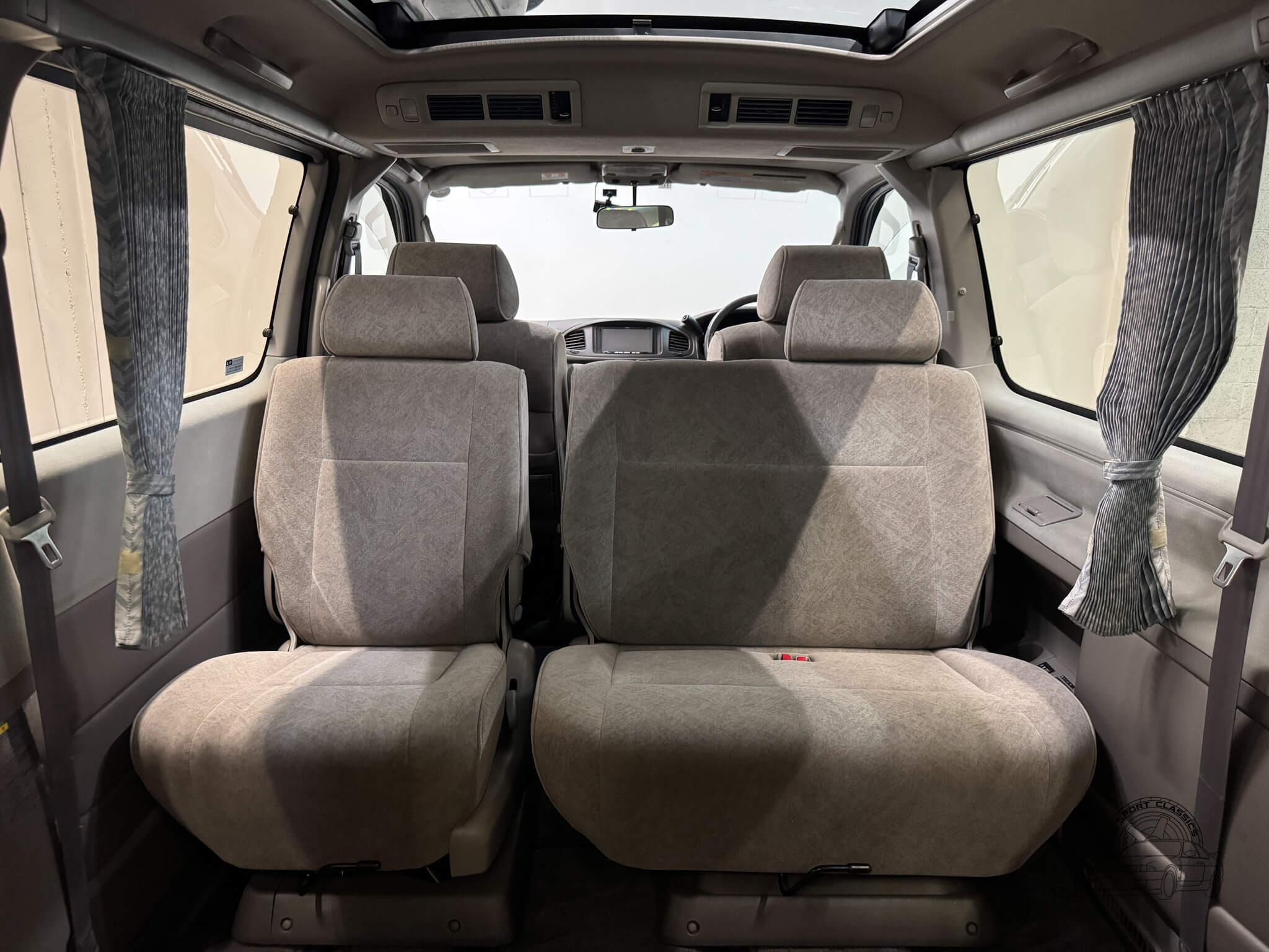 1999 Toyota HiAce Regius V L-Package