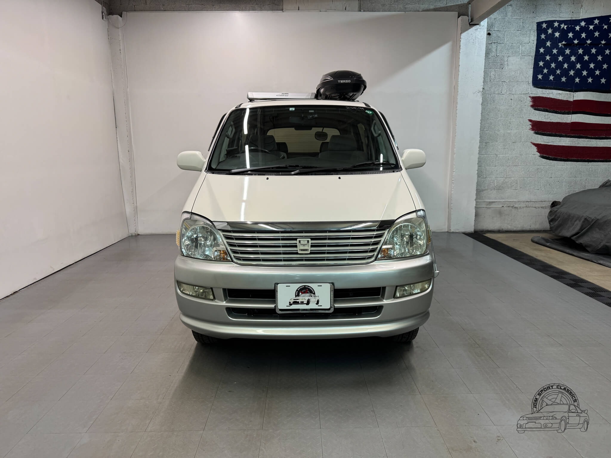 1999 Toyota HiAce Regius V L-Package