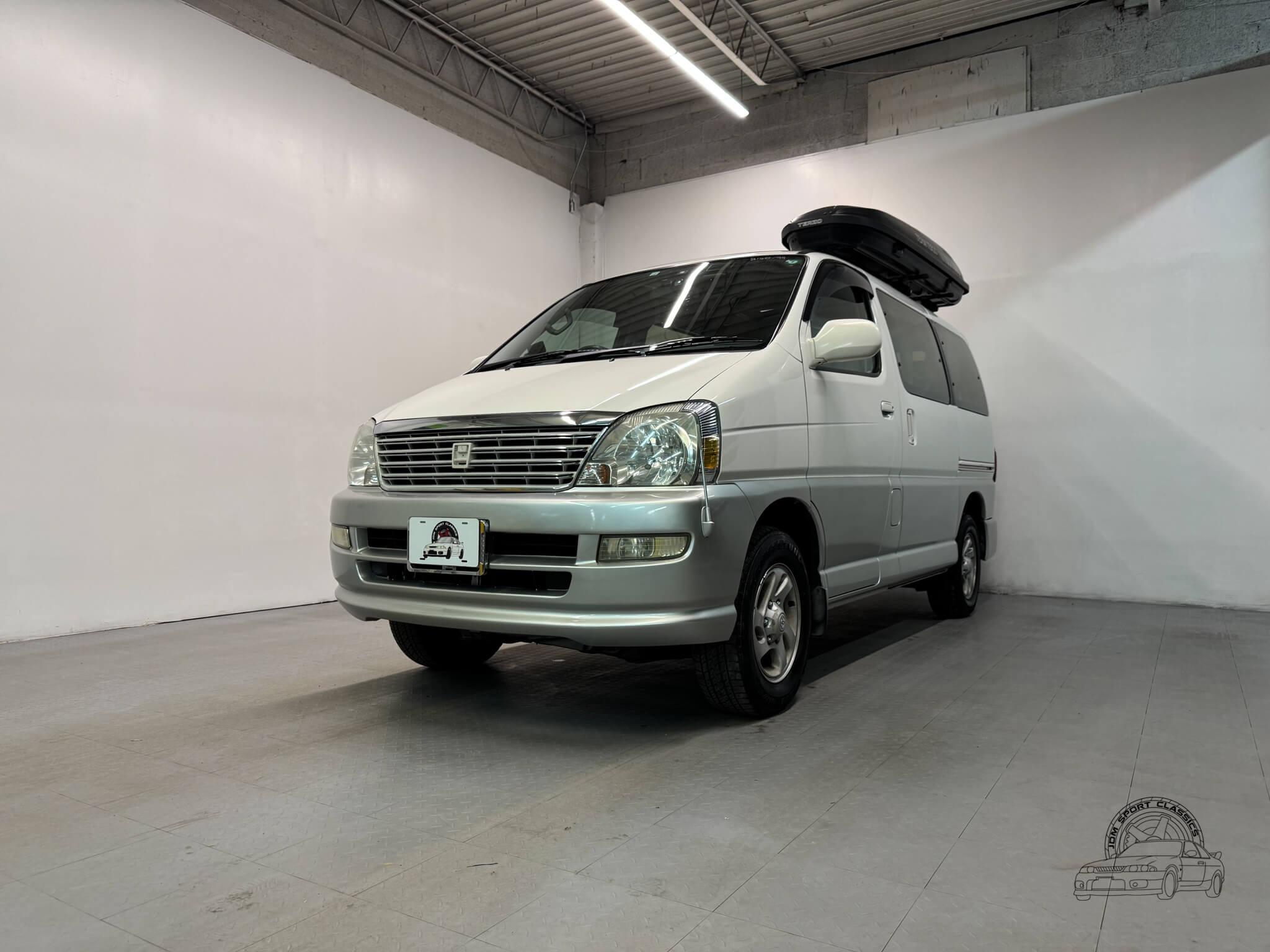 1999 Toyota HiAce Regius V L-Package