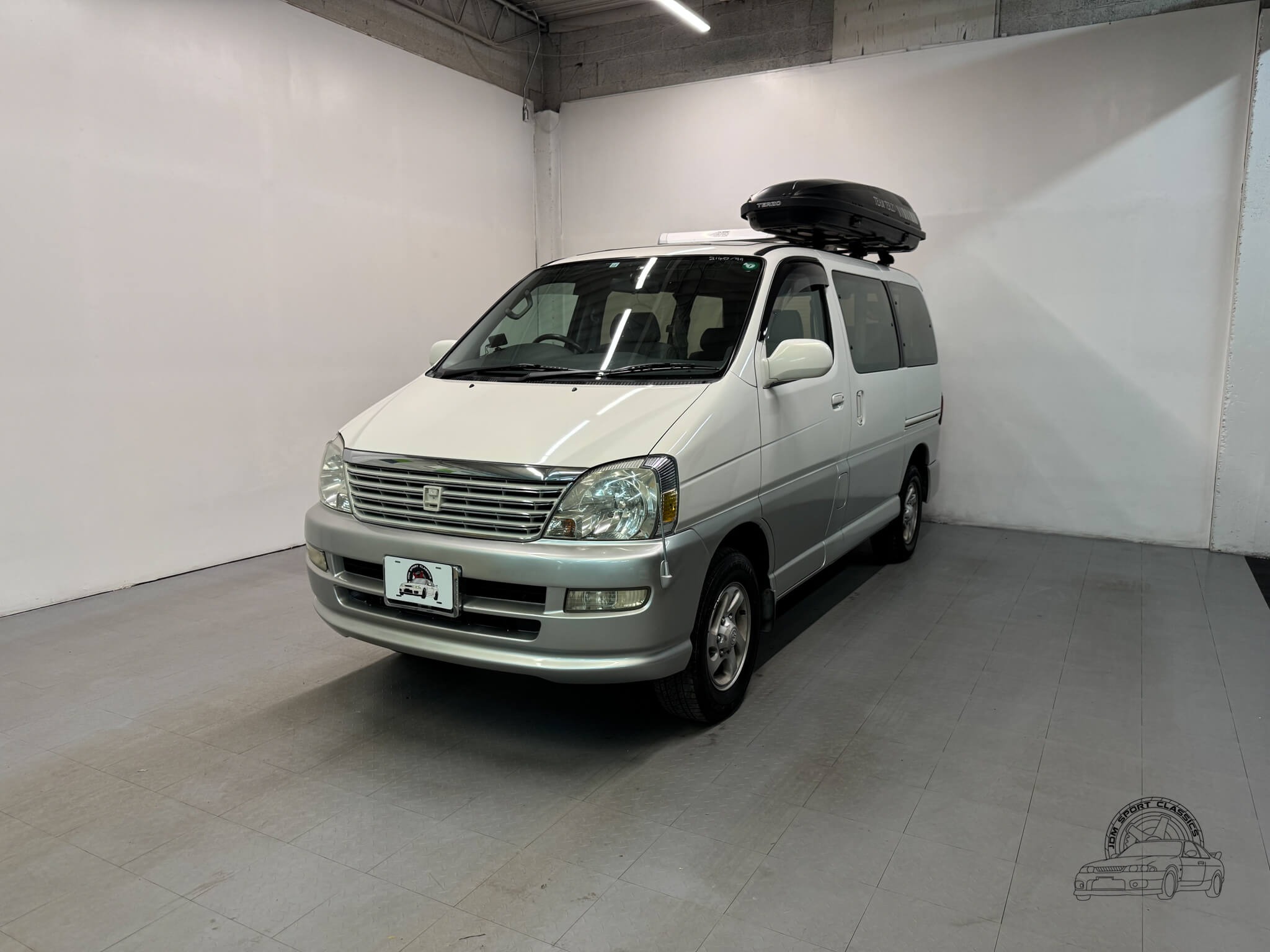 1999 Toyota HiAce Regius V L-Package