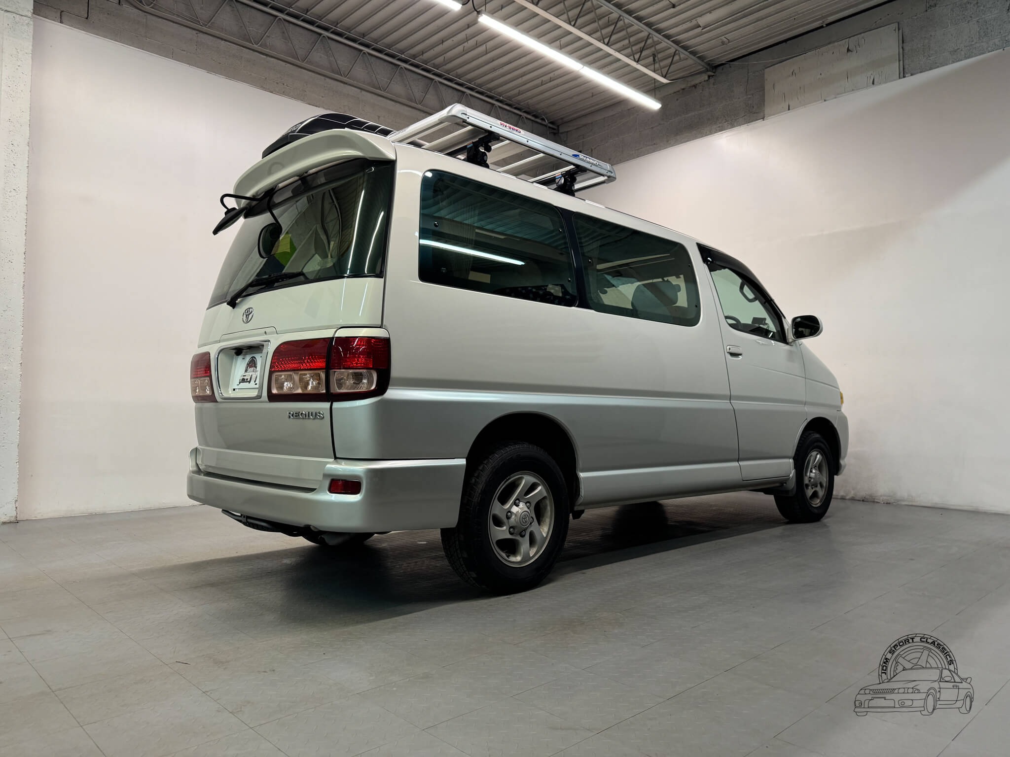 1999 Toyota HiAce Regius V L-Package