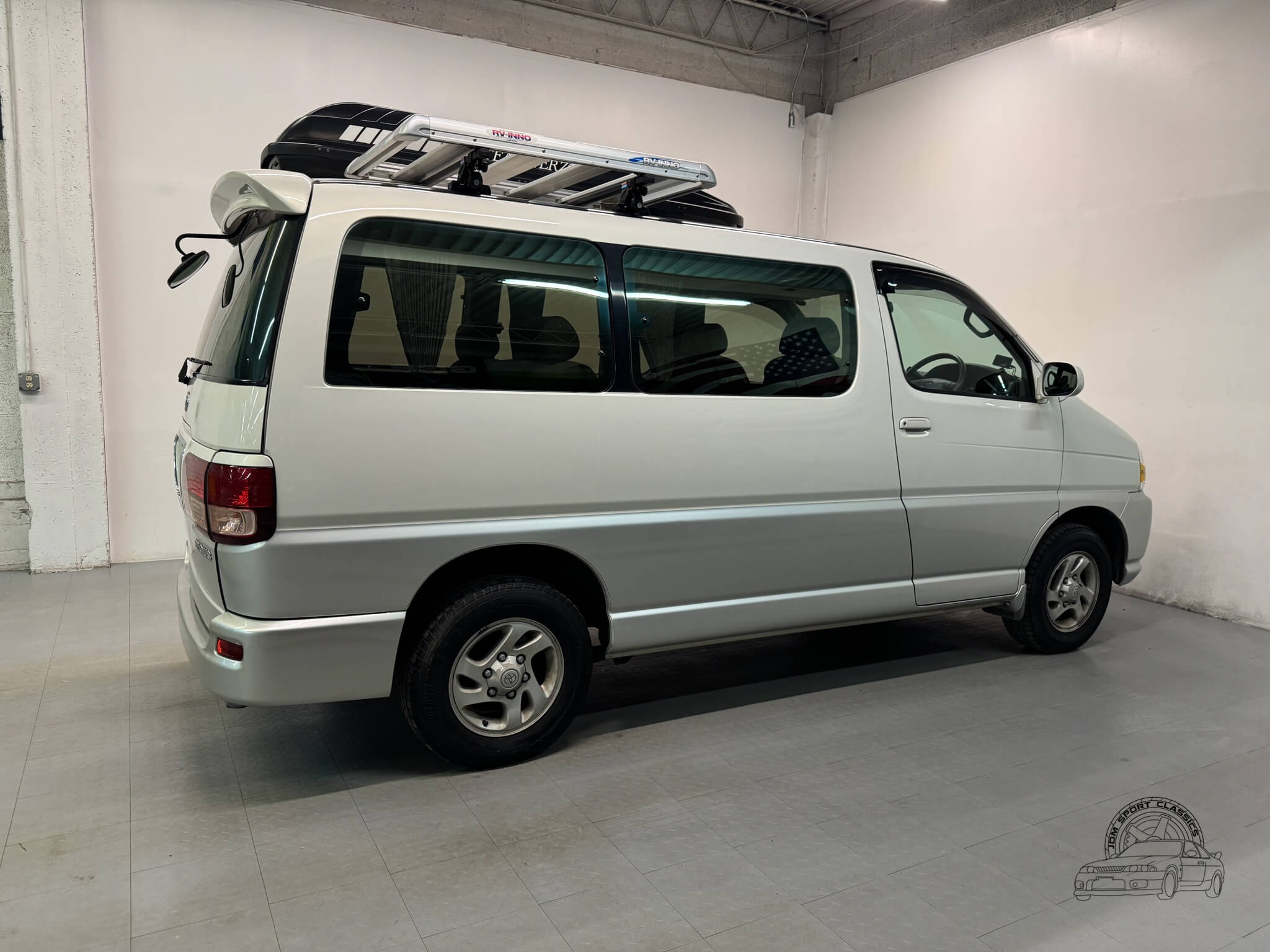 1999 Toyota HiAce Regius V L-Package