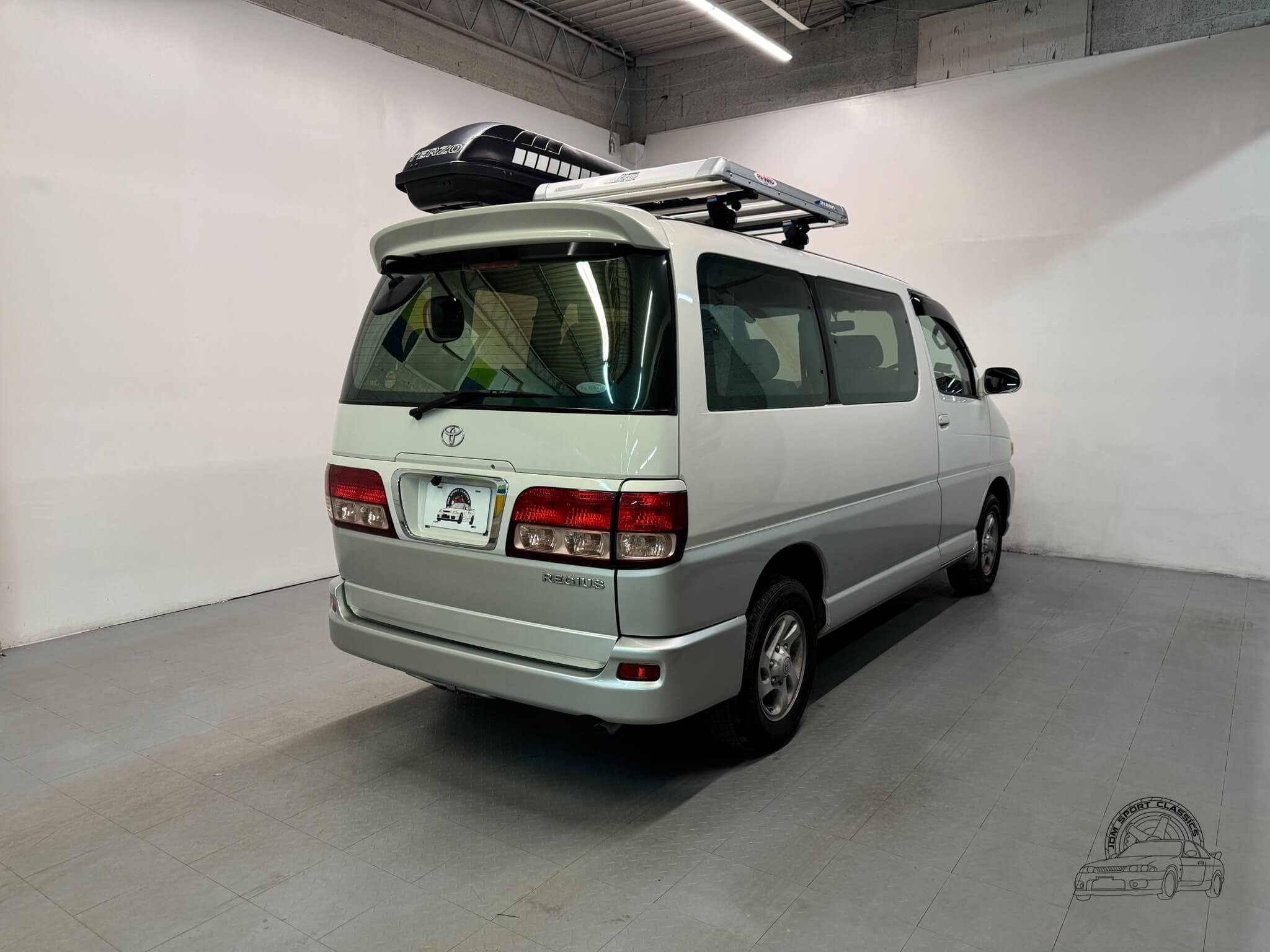 1999 Toyota HiAce Regius V L-Package